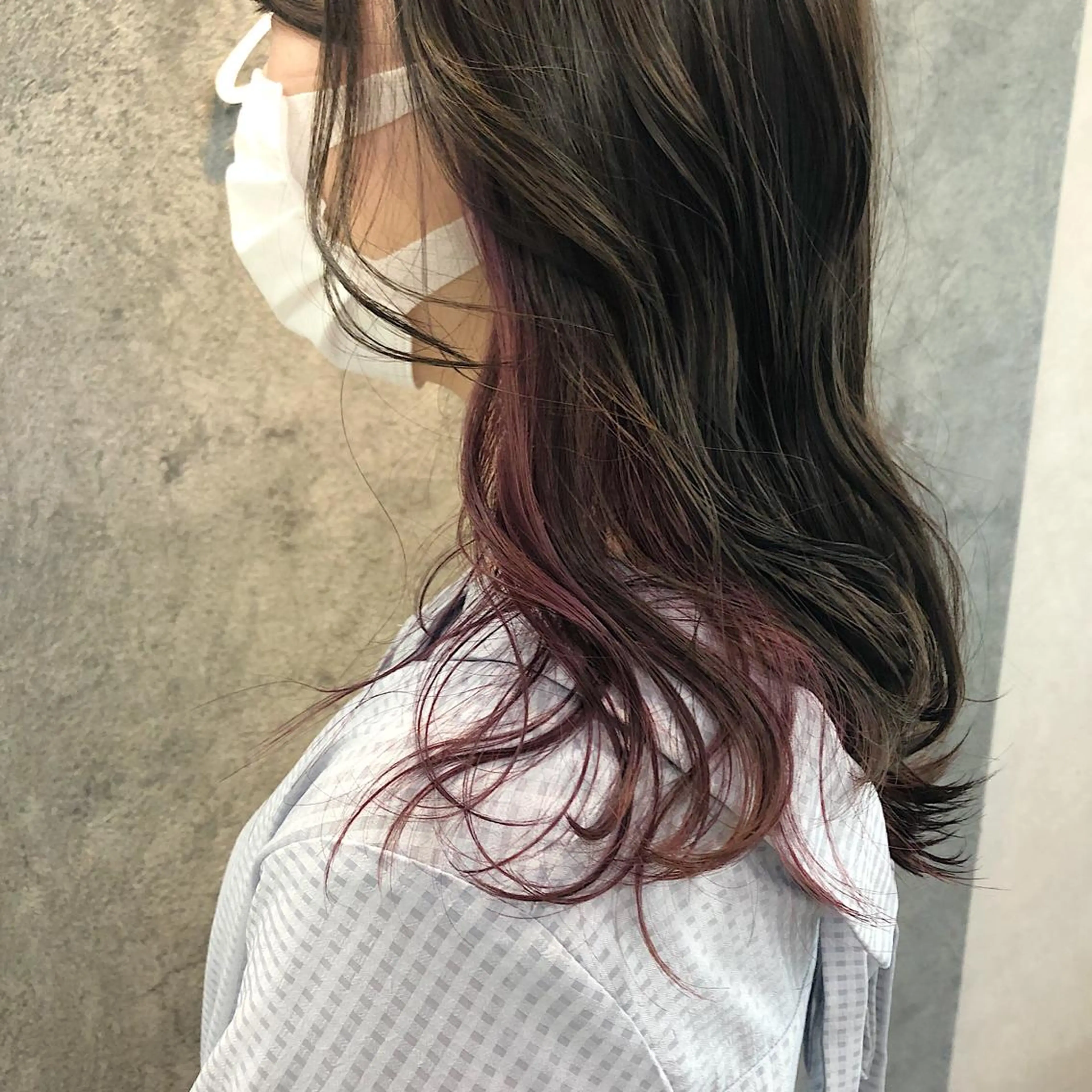 セミロング パープルカラー カット ヘアカラー トリートメント 所渉/韓国レイヤー /ウルフカットのヘアスタイル