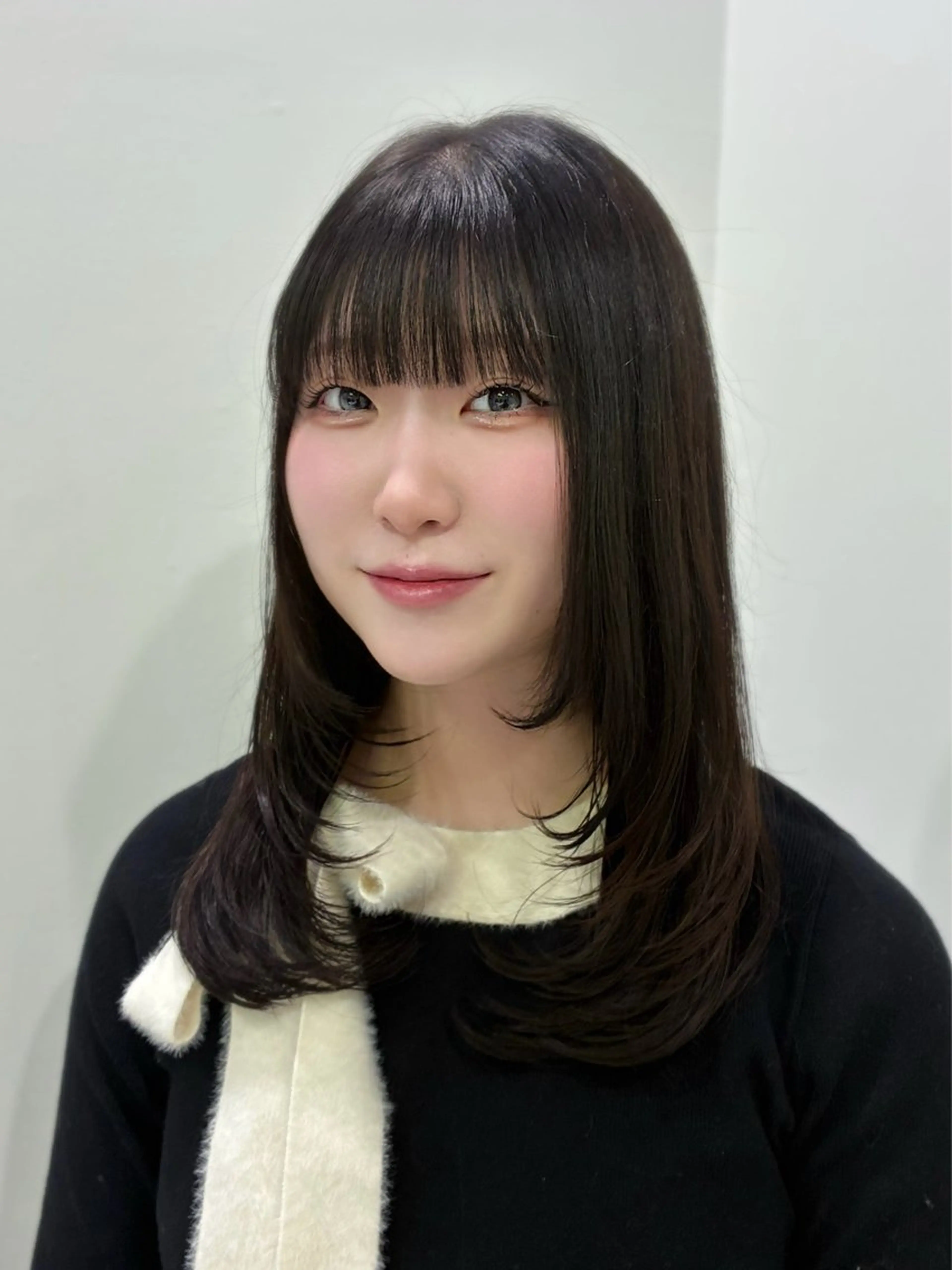 ミディアム カット トリートメント ヘアセット 透明感ベージュ🤎 manami👒🌿のヘアスタイル