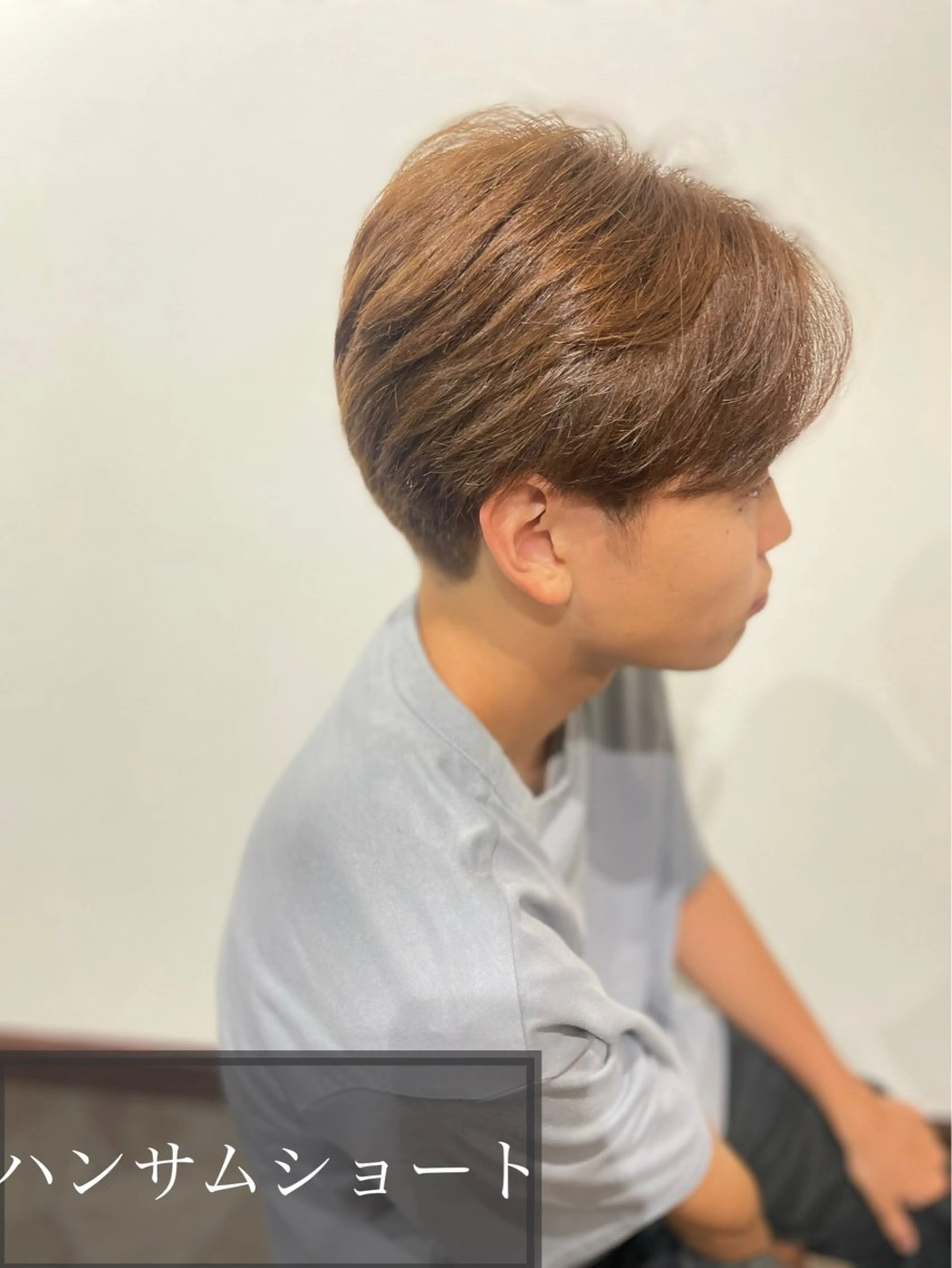 ミディアム メンズ メンズブリーチ ケアカラー 髪質改善 流行メンズスタイル ren✂︎のヘアスタイル