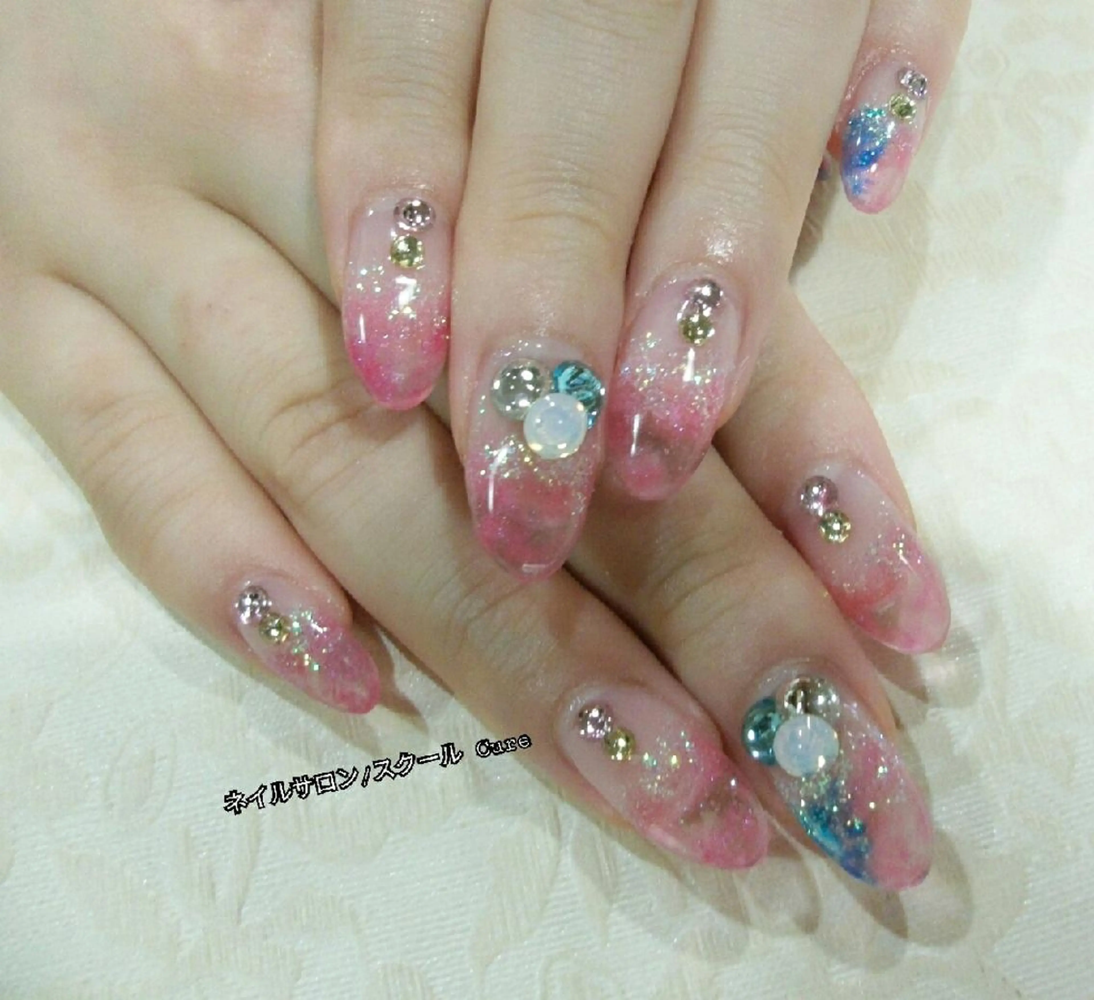 ミディアム ネイル ネイルサロン Cureのネイルデザイン