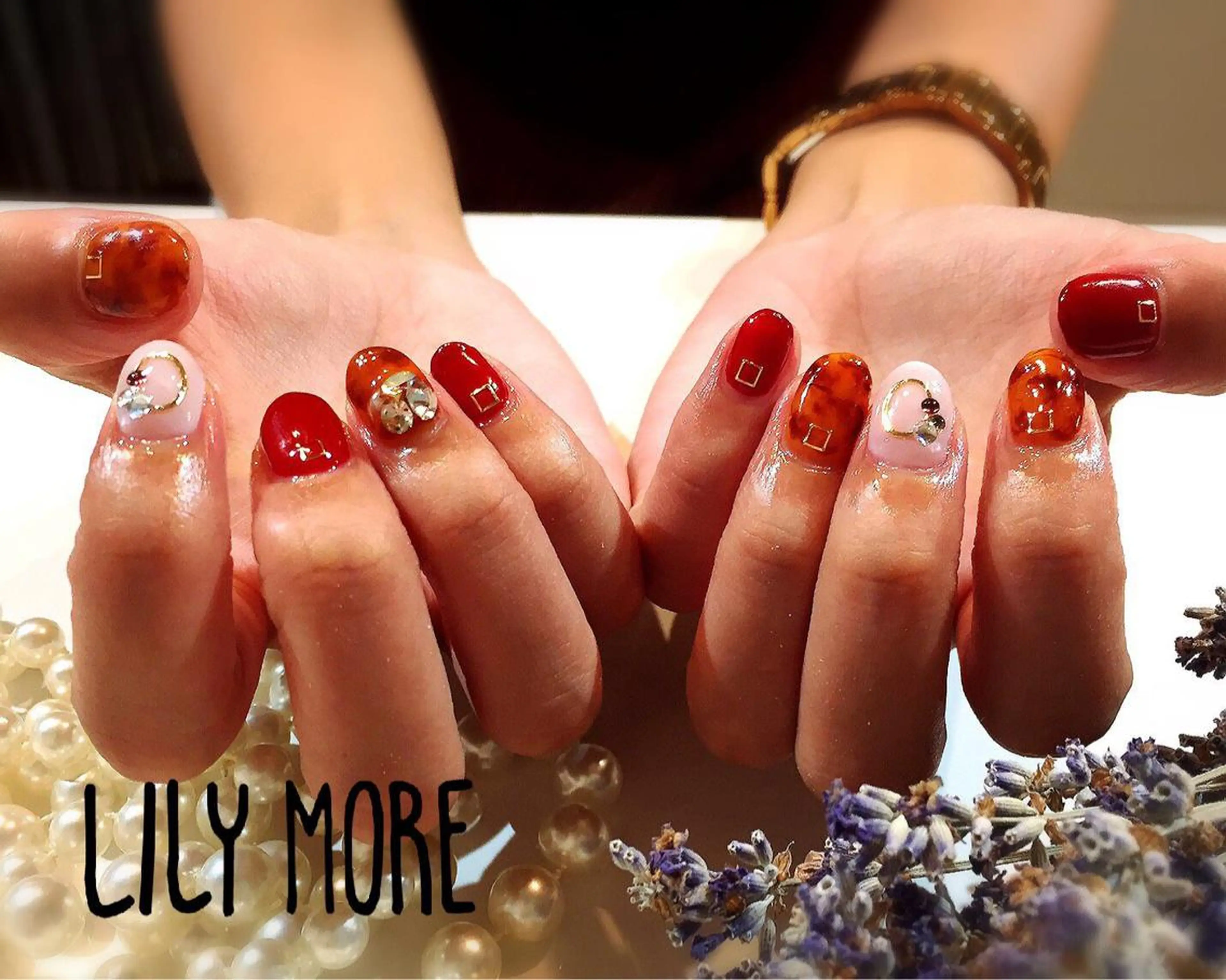 ネイル べっ甲ネイル Lily closetのネイルデザイン