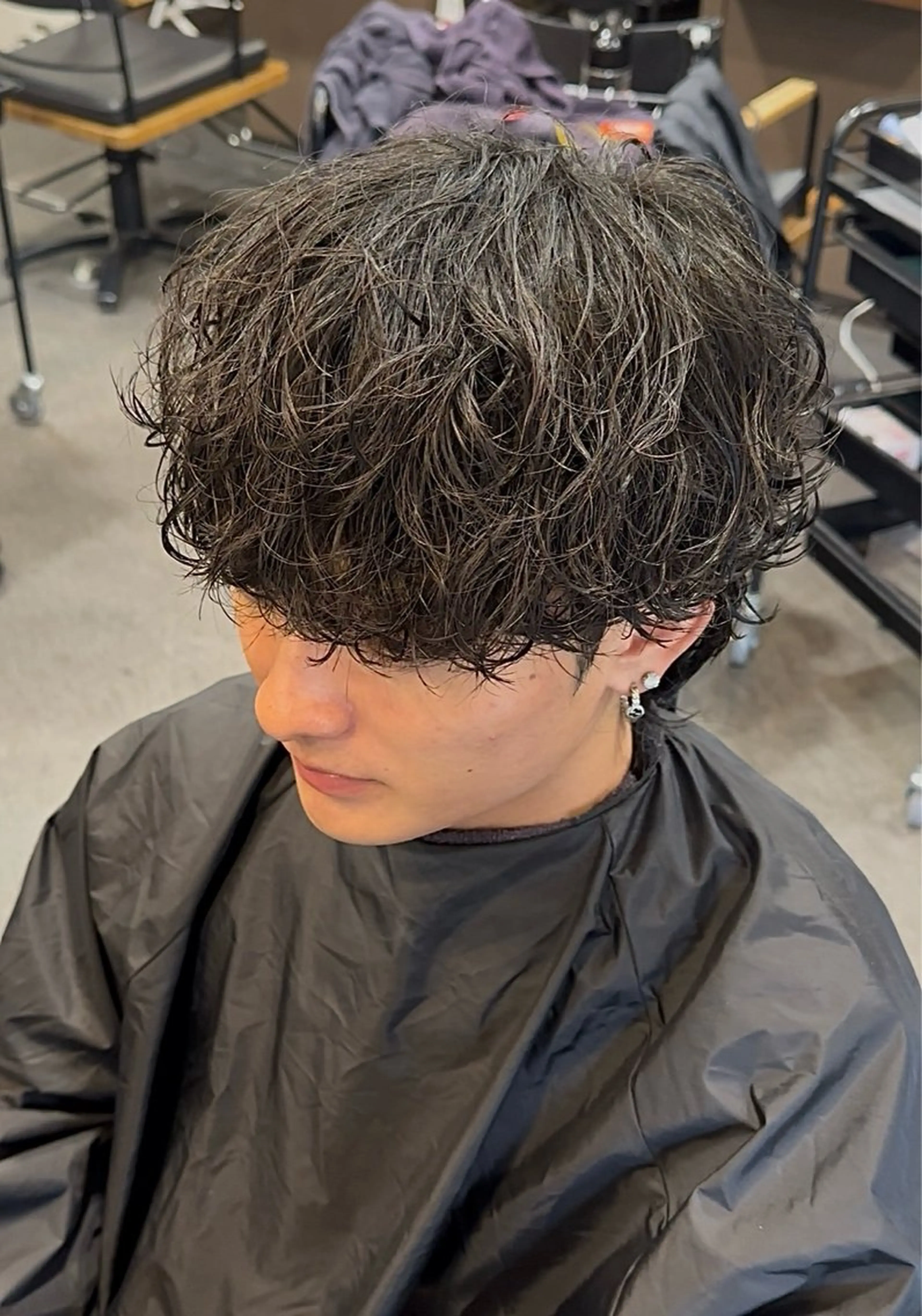 パーマ メンズ メンズ韓国風 メンズパーマ シャドーパーマ スパイラルパーマ カット パーマ 年間2000名担当◎ パーマ職人/仲原佑樹のヘアスタイル