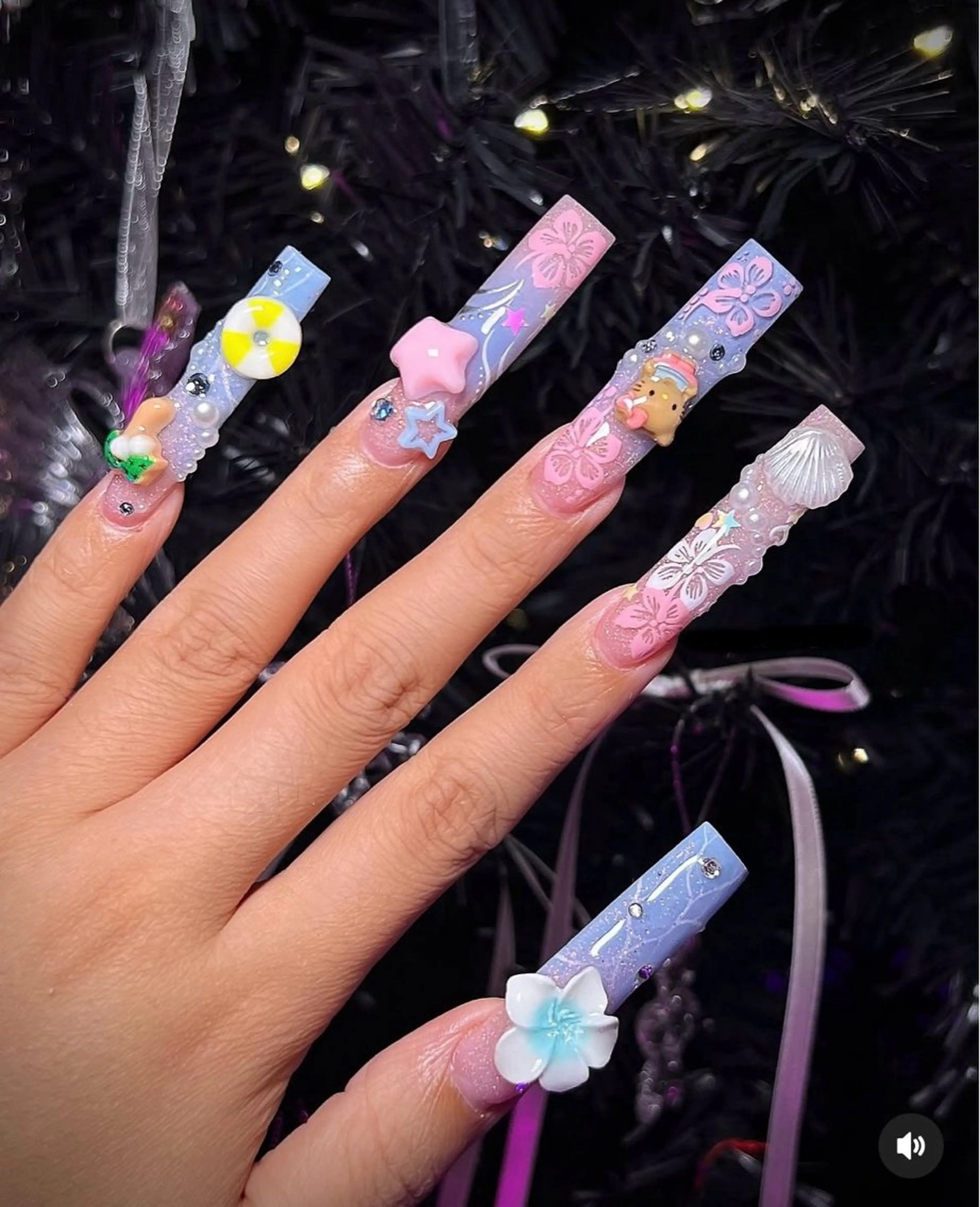 ネイル フレンチネイル ジェルネイル 韓国ネイル マグネットネイル ネイルチップ Rin Nail 新大久保店のネイルデザイン