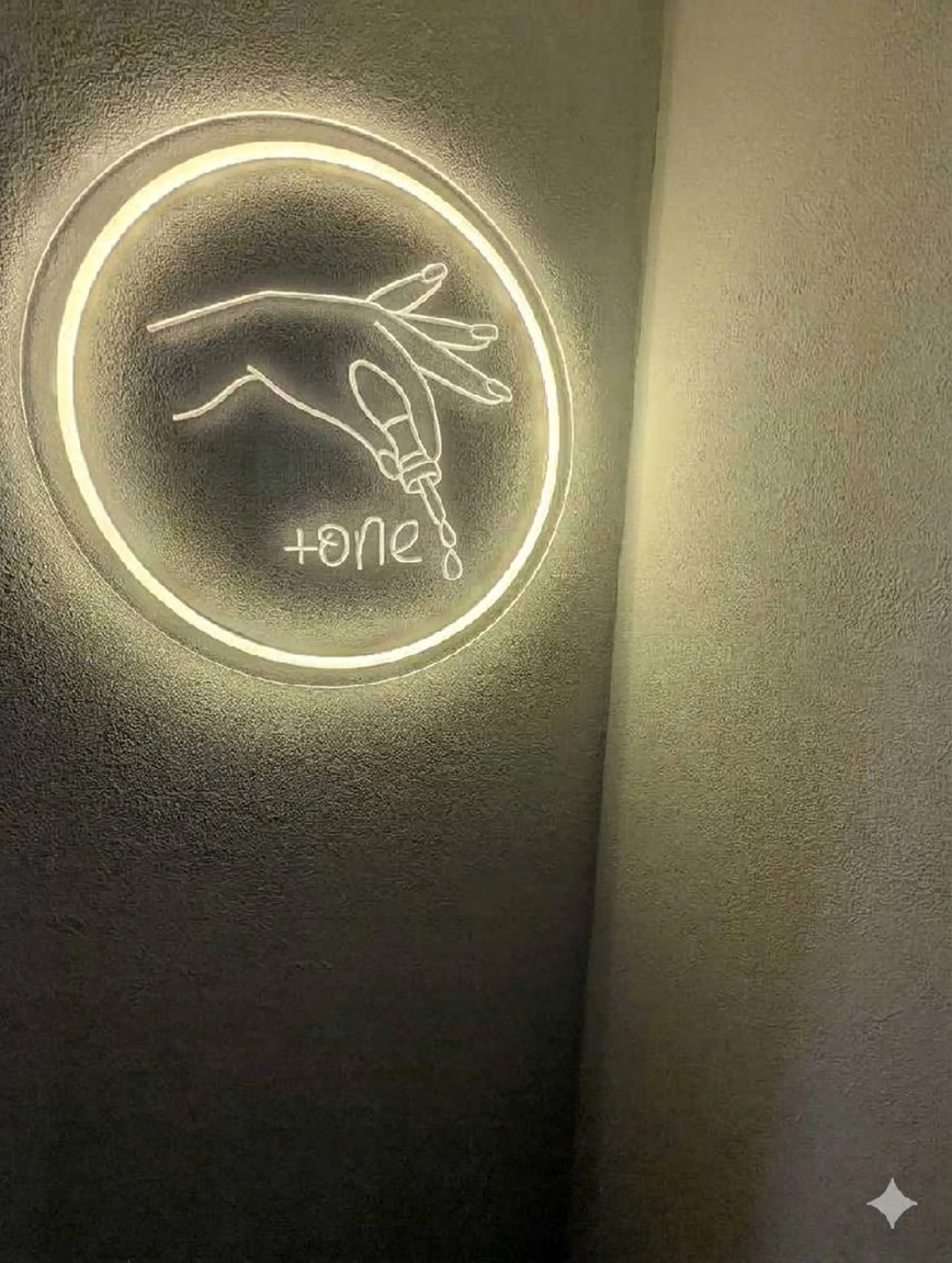 ネイル Nail＆Beauty　+one所属・+one Nailのネイルデザイン