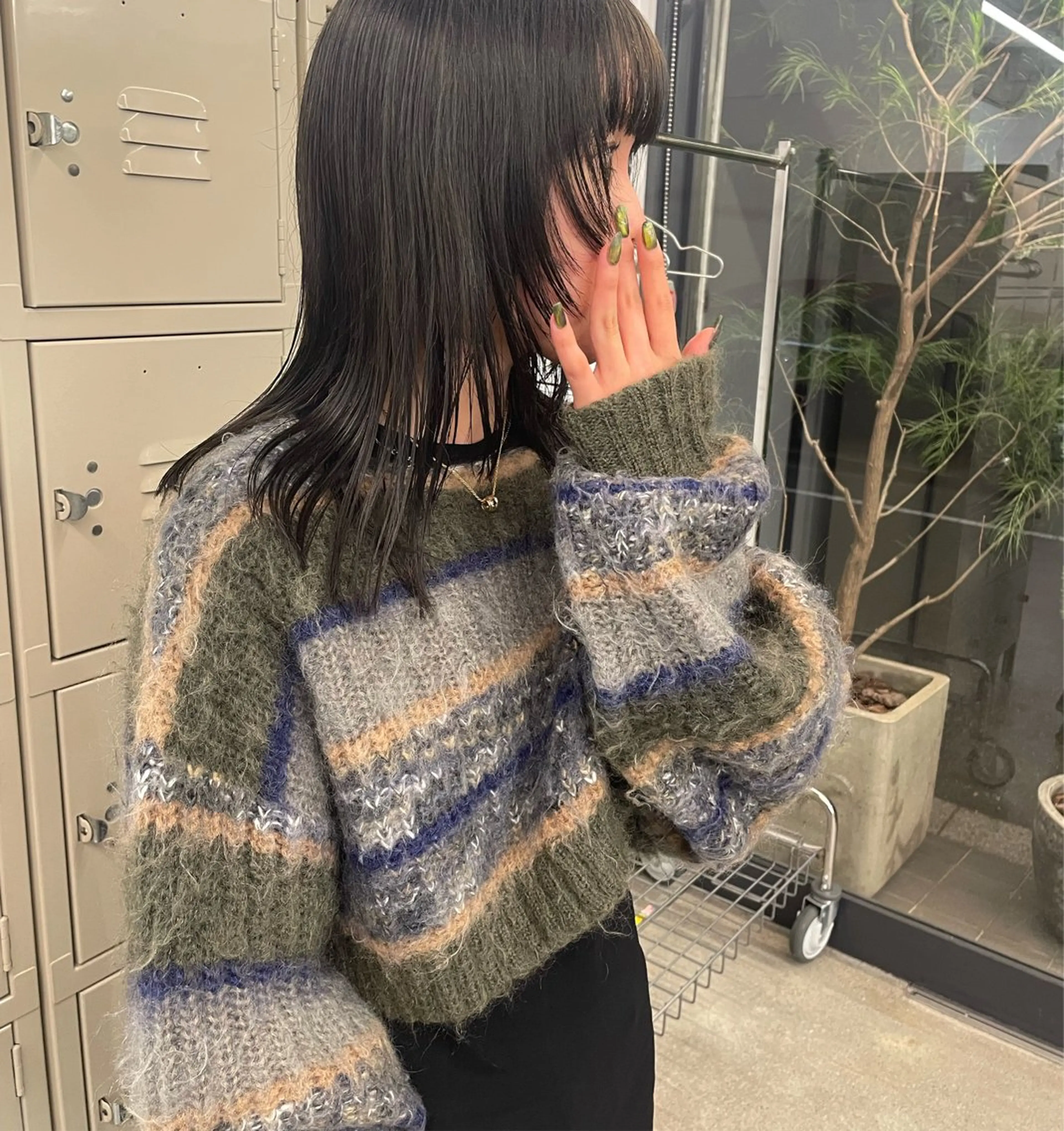 セミロング カラー レイヤーカット カット ヘアカラー パーマ、ボブ、透明感 カラー、小須田ゆあのヘアスタイル