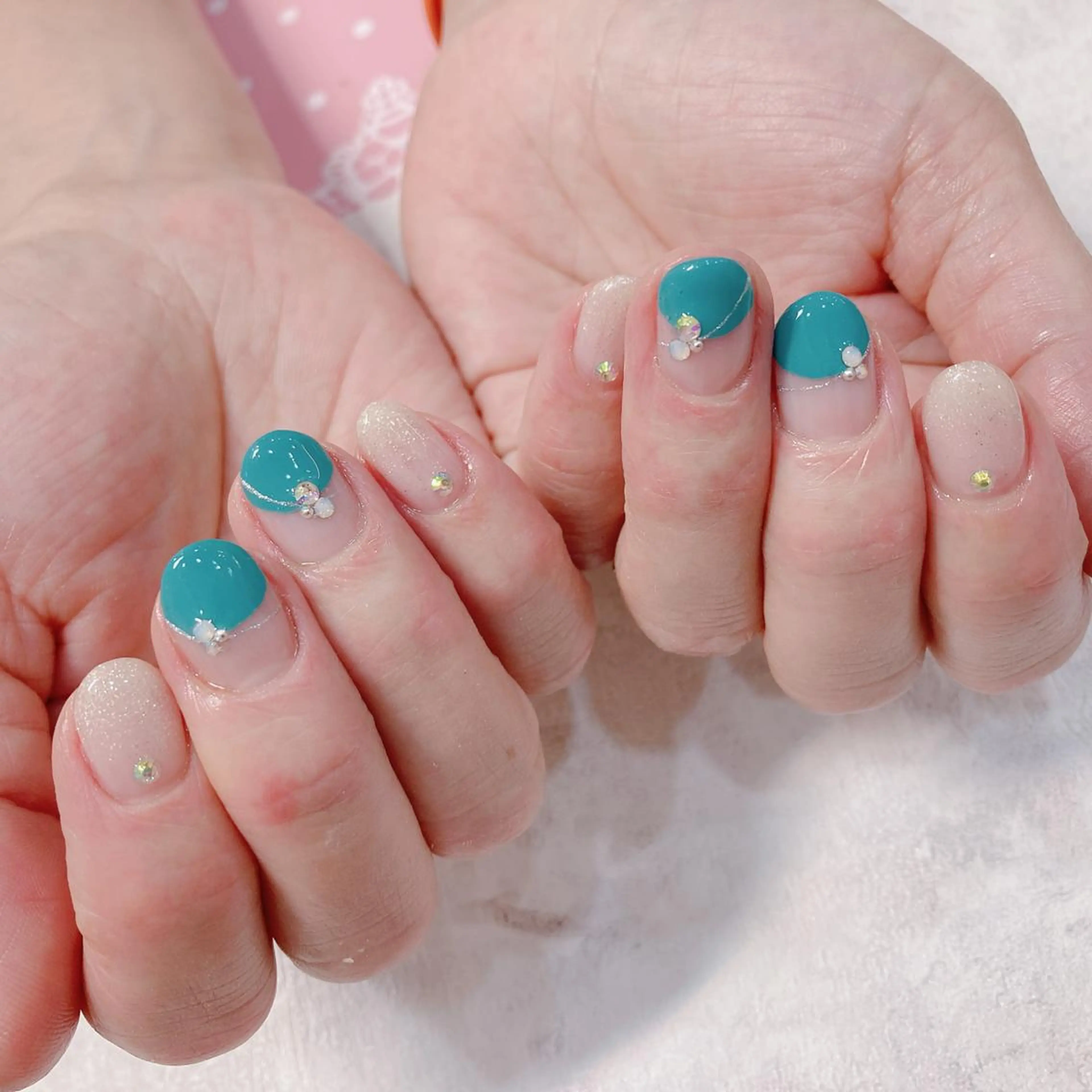 ネイル バニーアイズ　ネイル ニューオータニ博多店のネイルデザイン