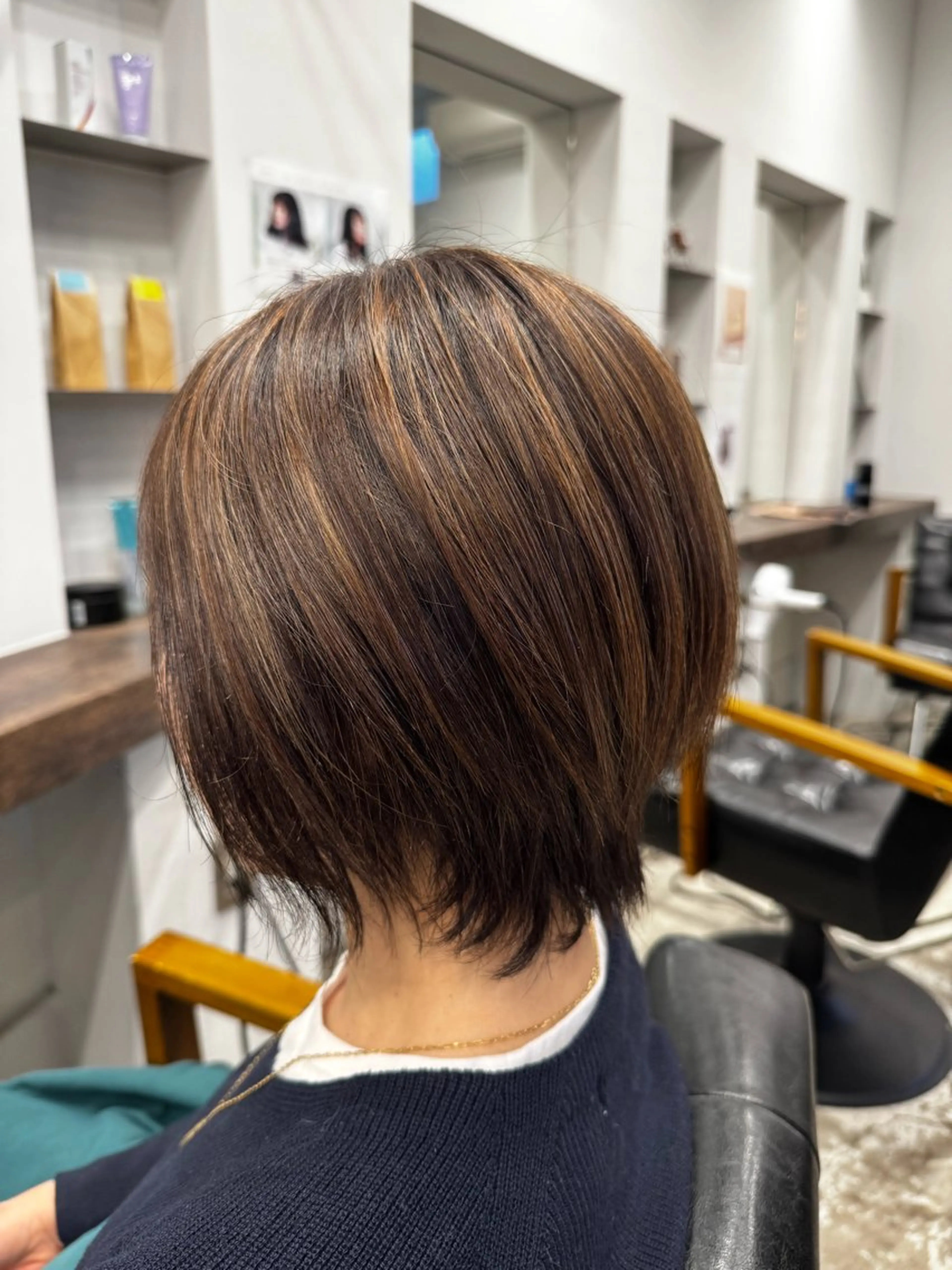 ショート カラー ハイライトカラー ハイライト カット ヘアカラー トリートメント オオミネ タクミのヘアスタイル