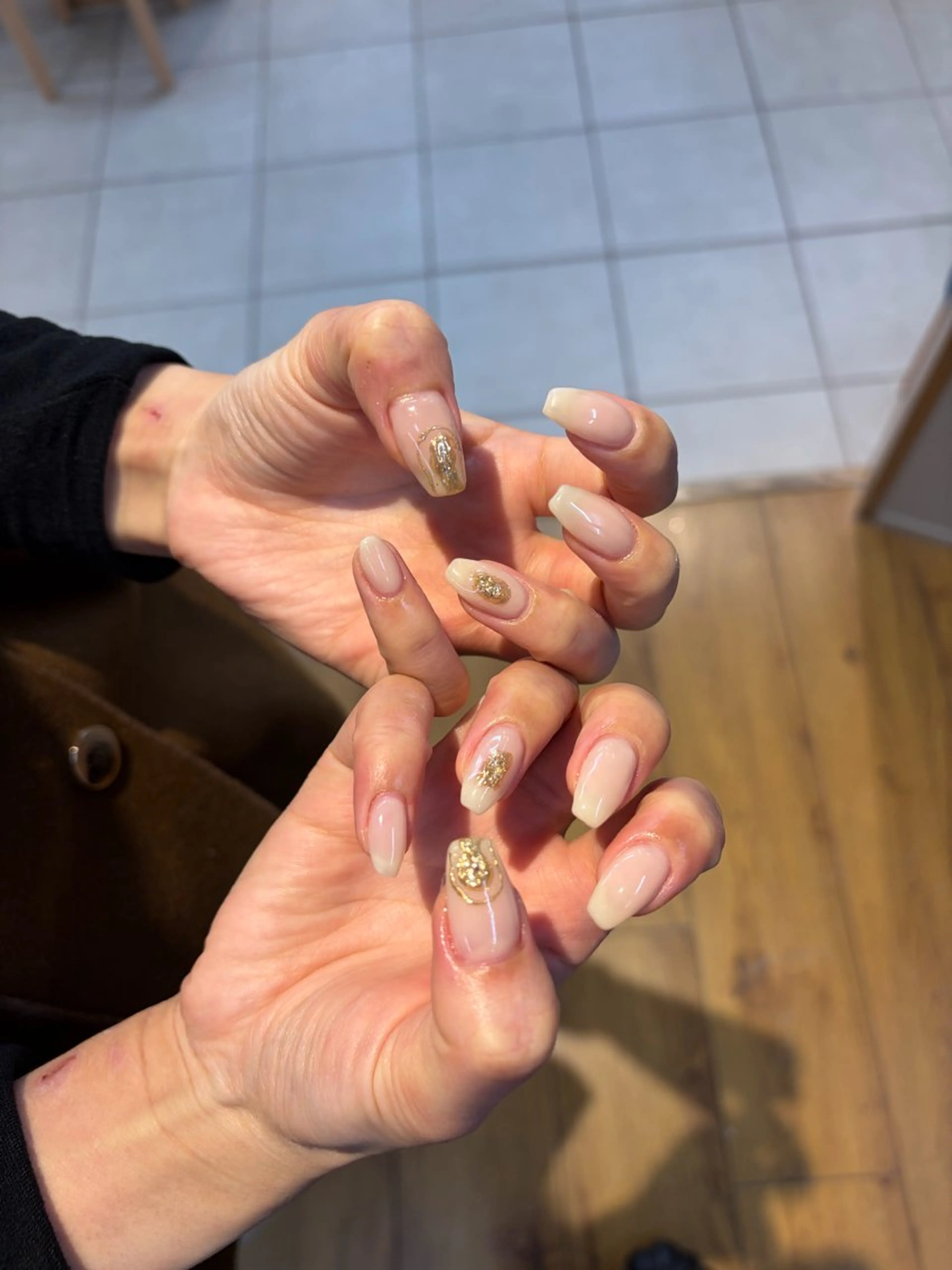 ネイル アートネイル ニュアンスネイル MANAMI TRIOS💅🏻のネイルデザイン