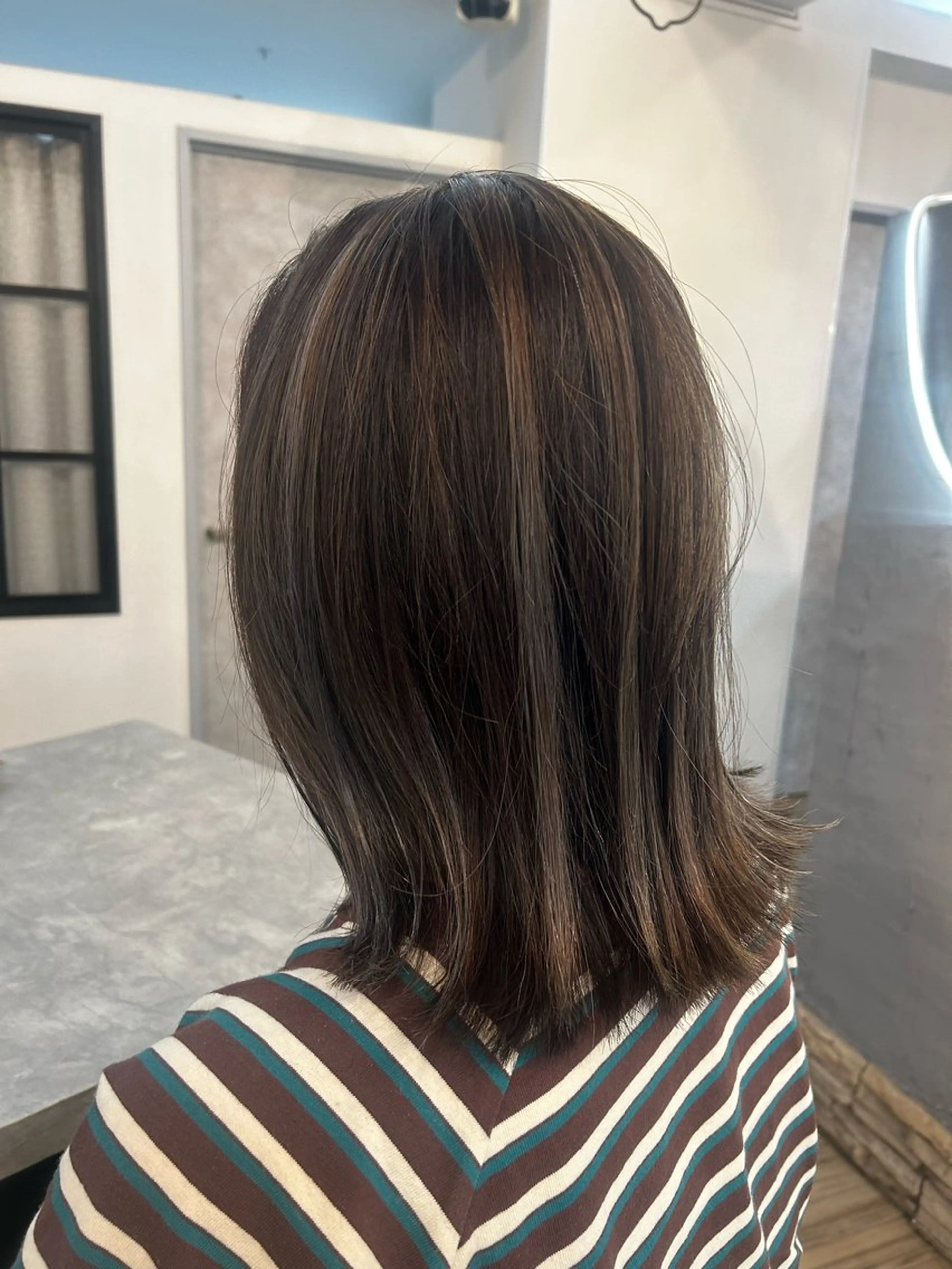 ミディアム カラー カット ヘアカラー トリートメント ブリーチ／ヘアセット 🪞🌙minamiのヘアスタイル