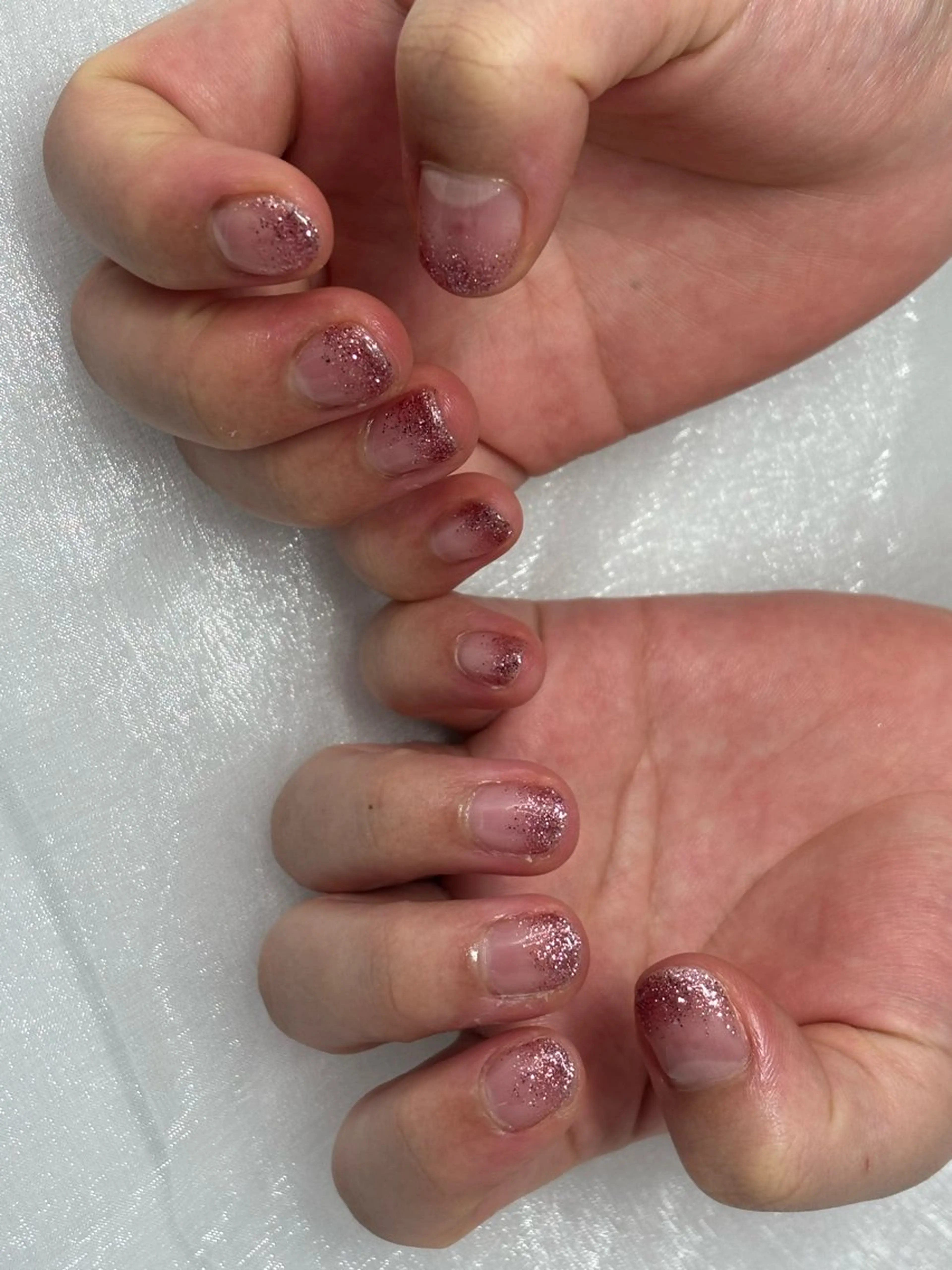 ネイル グラデーション ラメ(グリッター) ラメグラデーション キャンアイドレッシー青葉台店所属・Okada angelicaのネイルデザイン