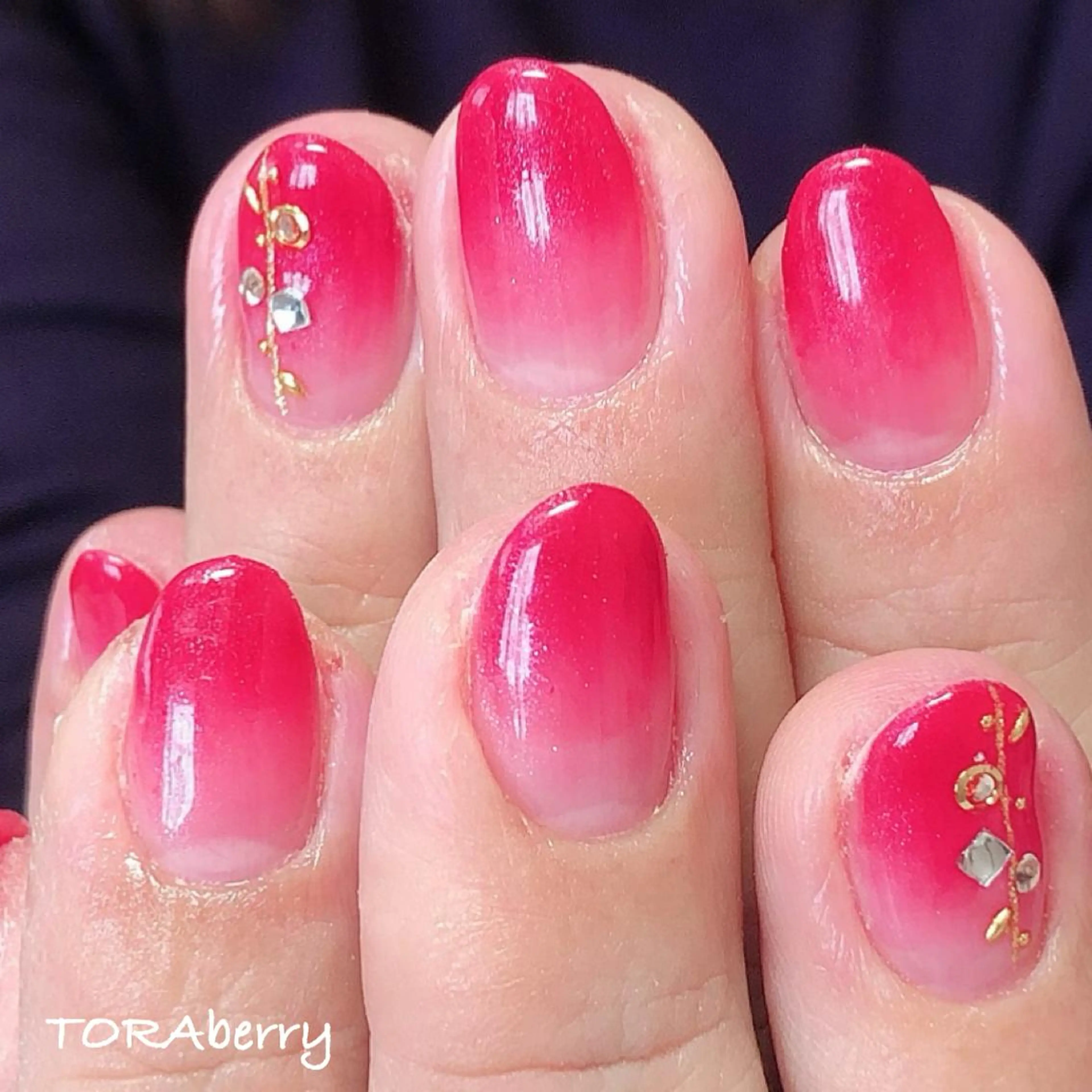 ネイル ハンドネイル ネイリスト なつみのネイルデザイン