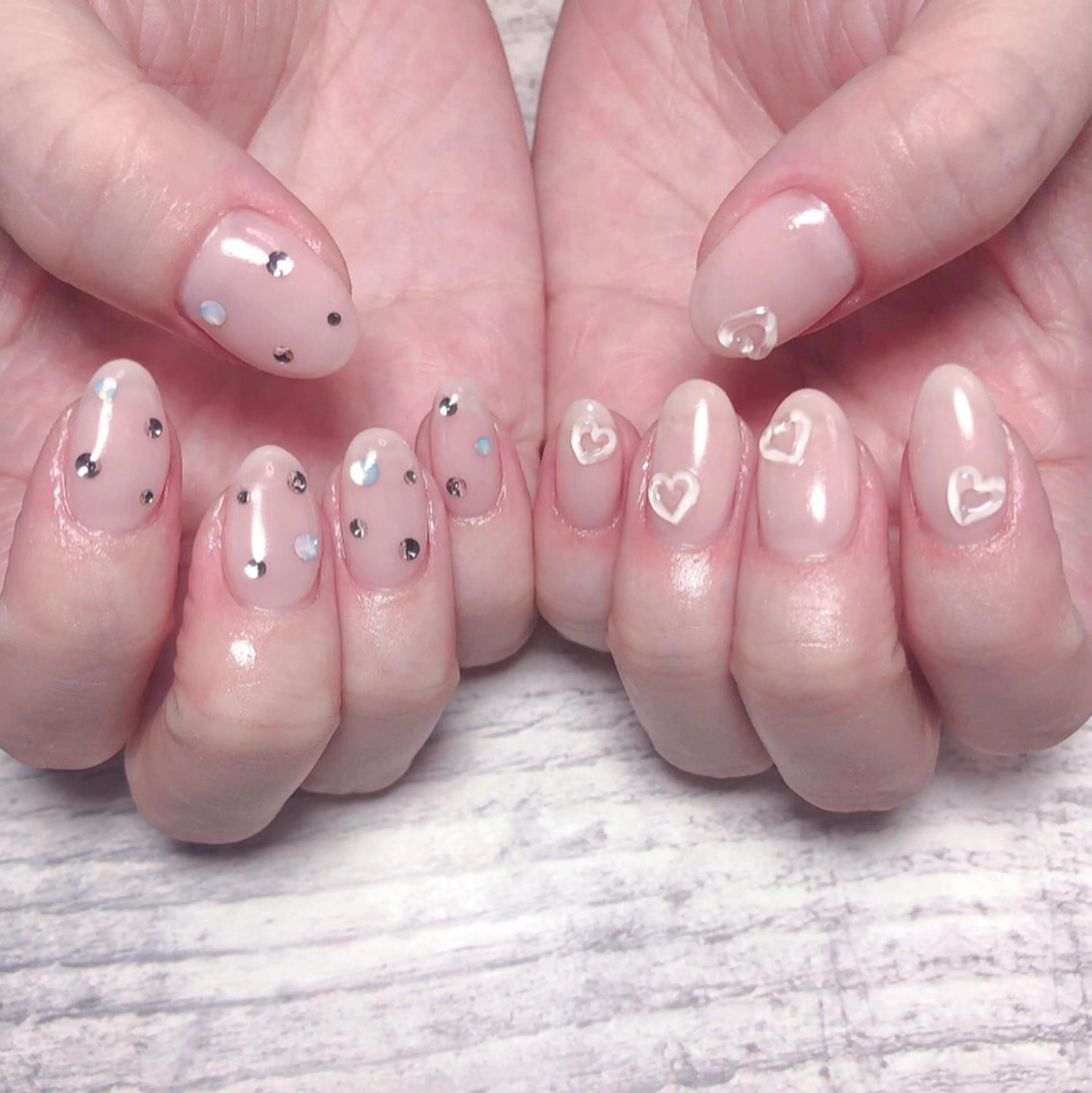 ネイル 個室ネイルサロンDolly  Girl〜ドーリーガール〜所属・DollyGirl KYOKOのネイルデザイン