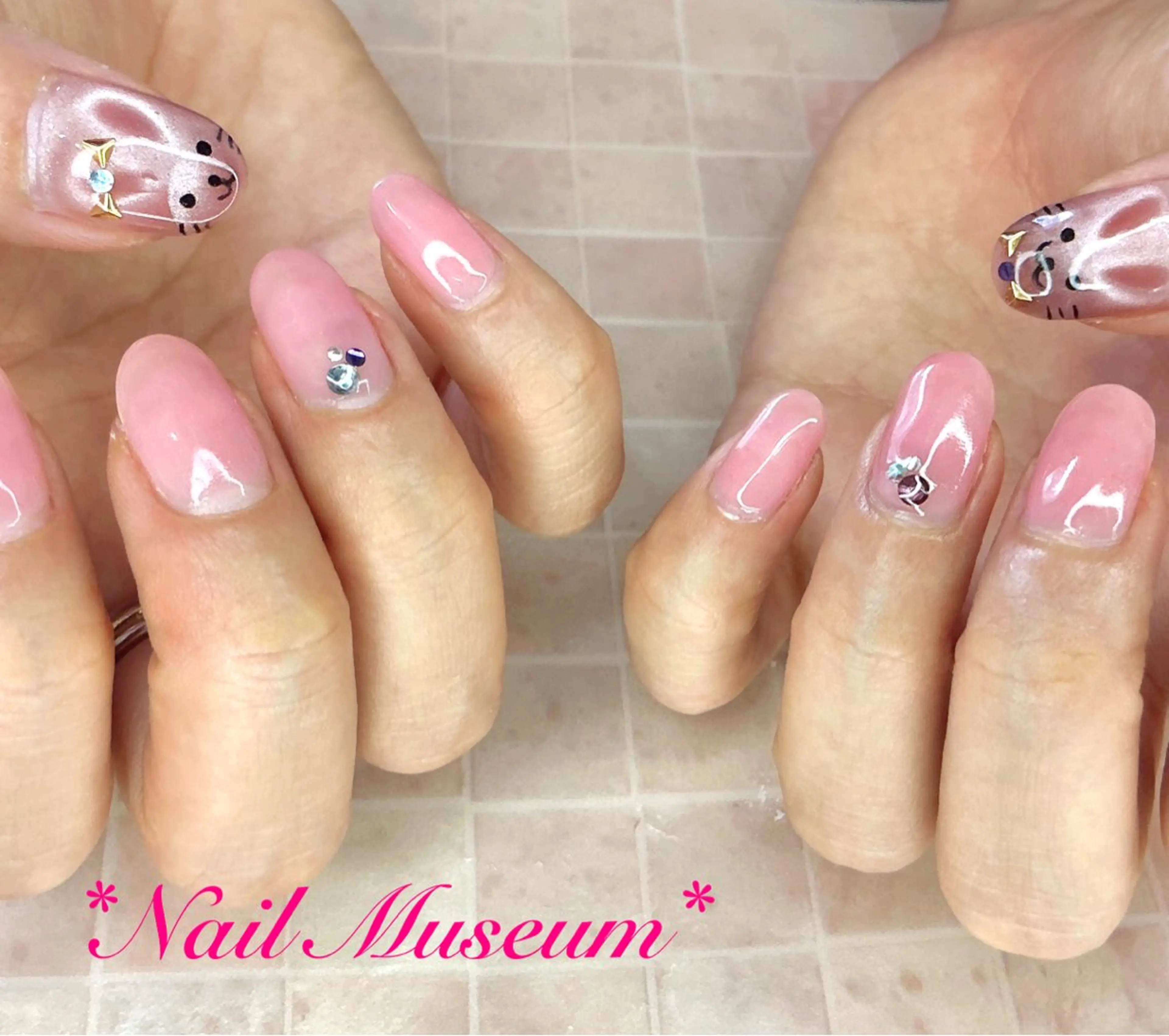 ネイル アートネイル フットネイル フレンチネイル ジェルネイル ハート ハンドネイル マグネットネイル💛 Hayakawaのネイルデザイン