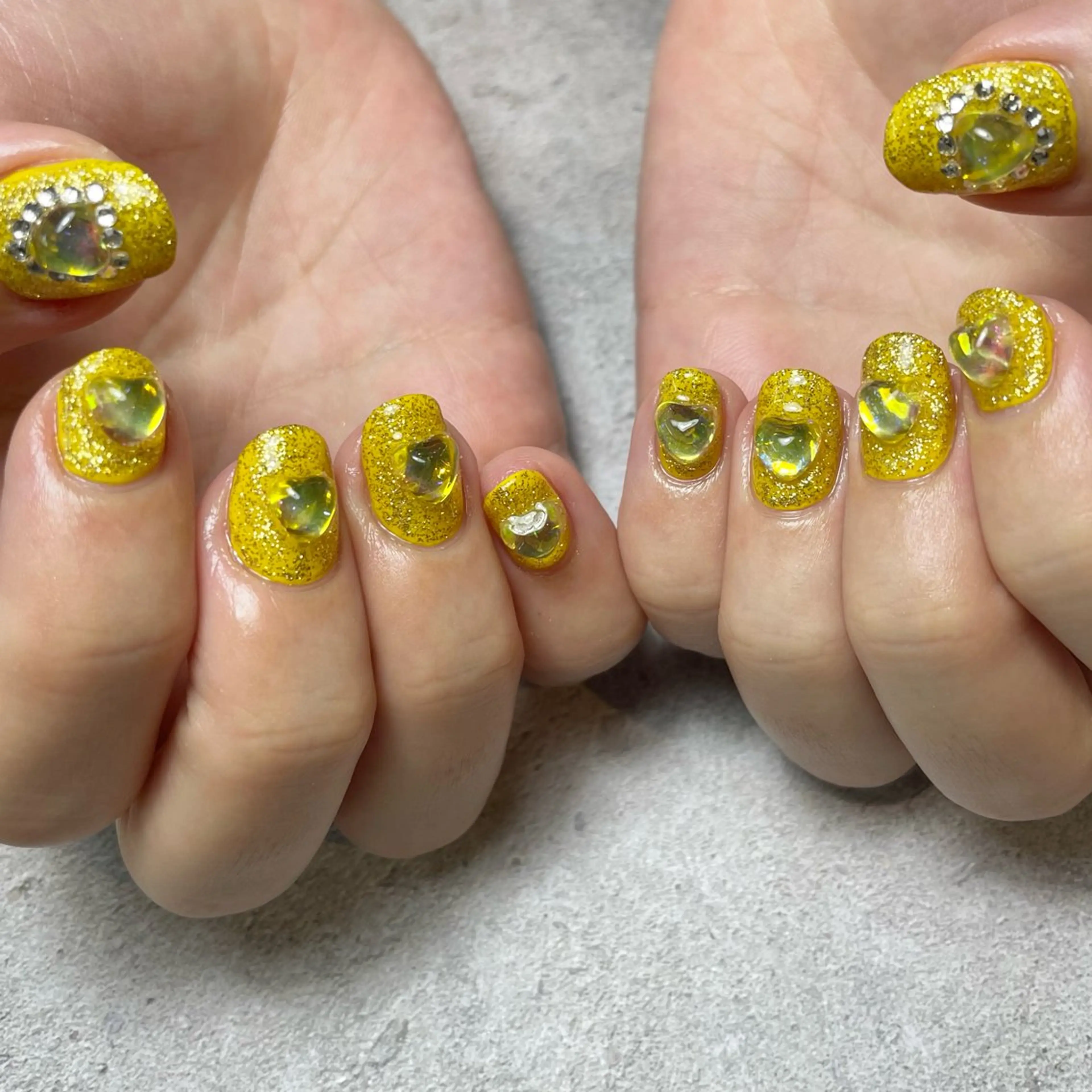 ネイル 持ち込み 黄色 ハンドネイル Reflection marikoのネイルデザイン