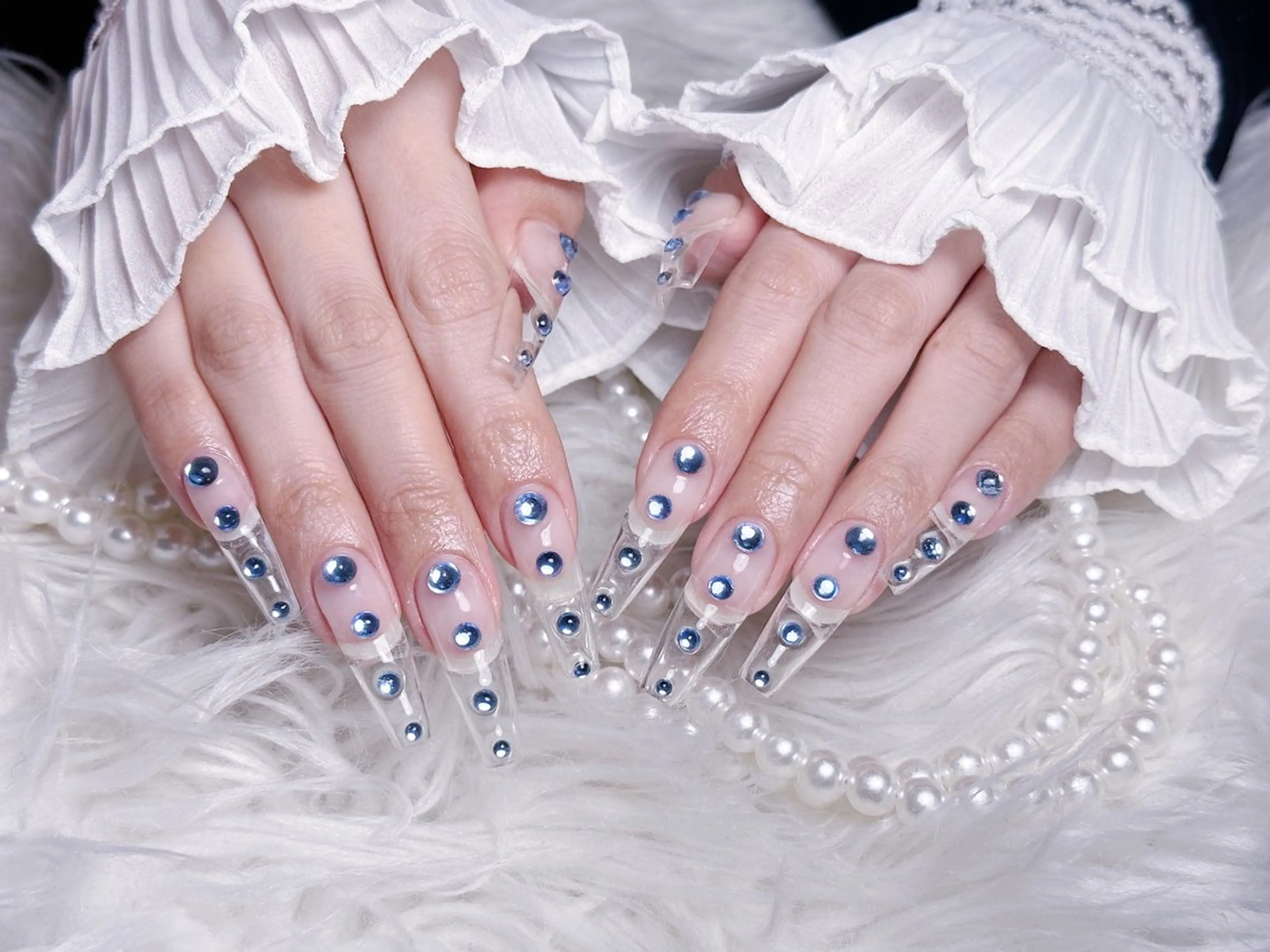 ネイル ☁️Minmin Tsuki💙🩵のネイルデザイン