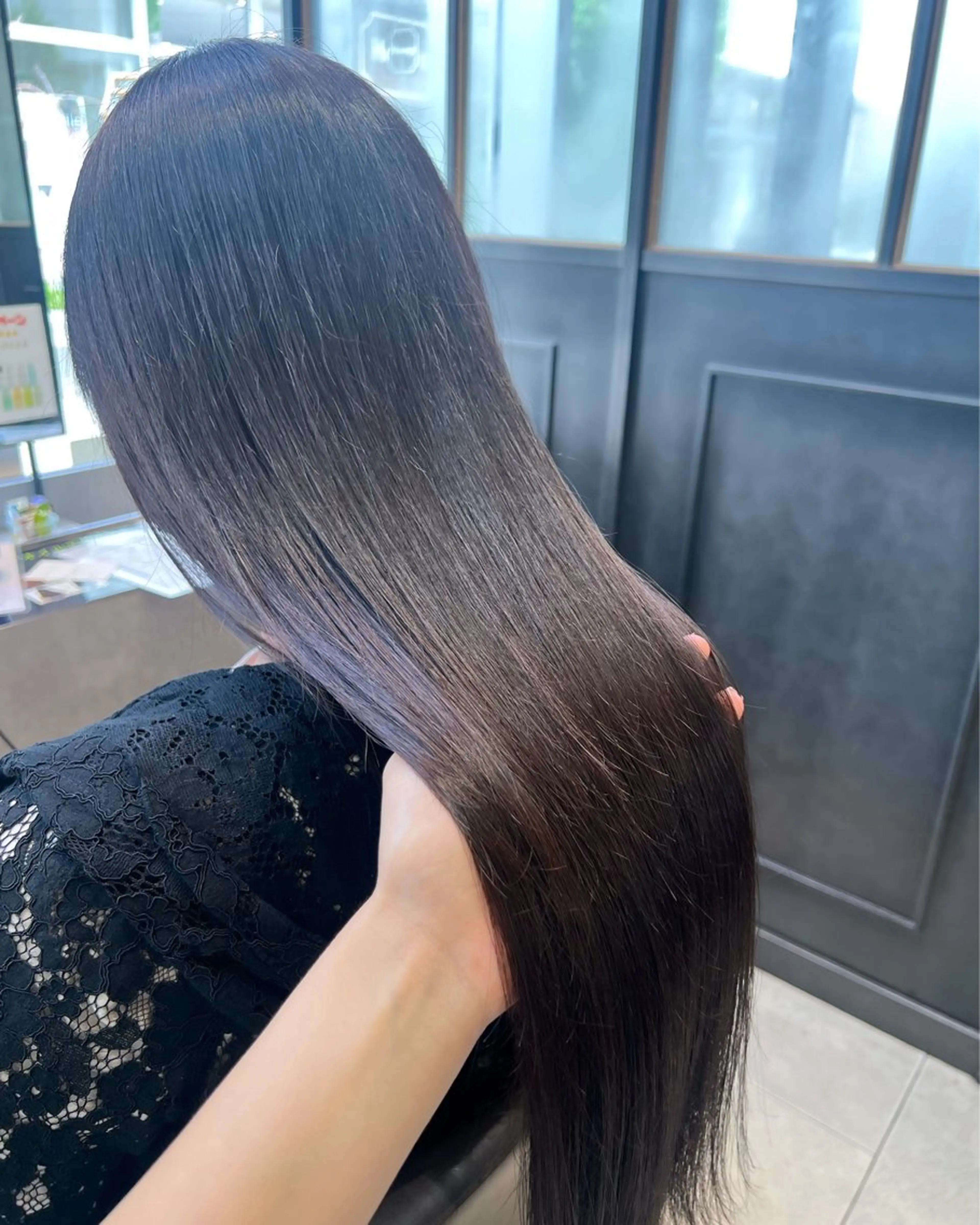 ロング カラー ヘアカラー 🫧Ai/ ロロネー森ノ宮💖のヘアスタイル