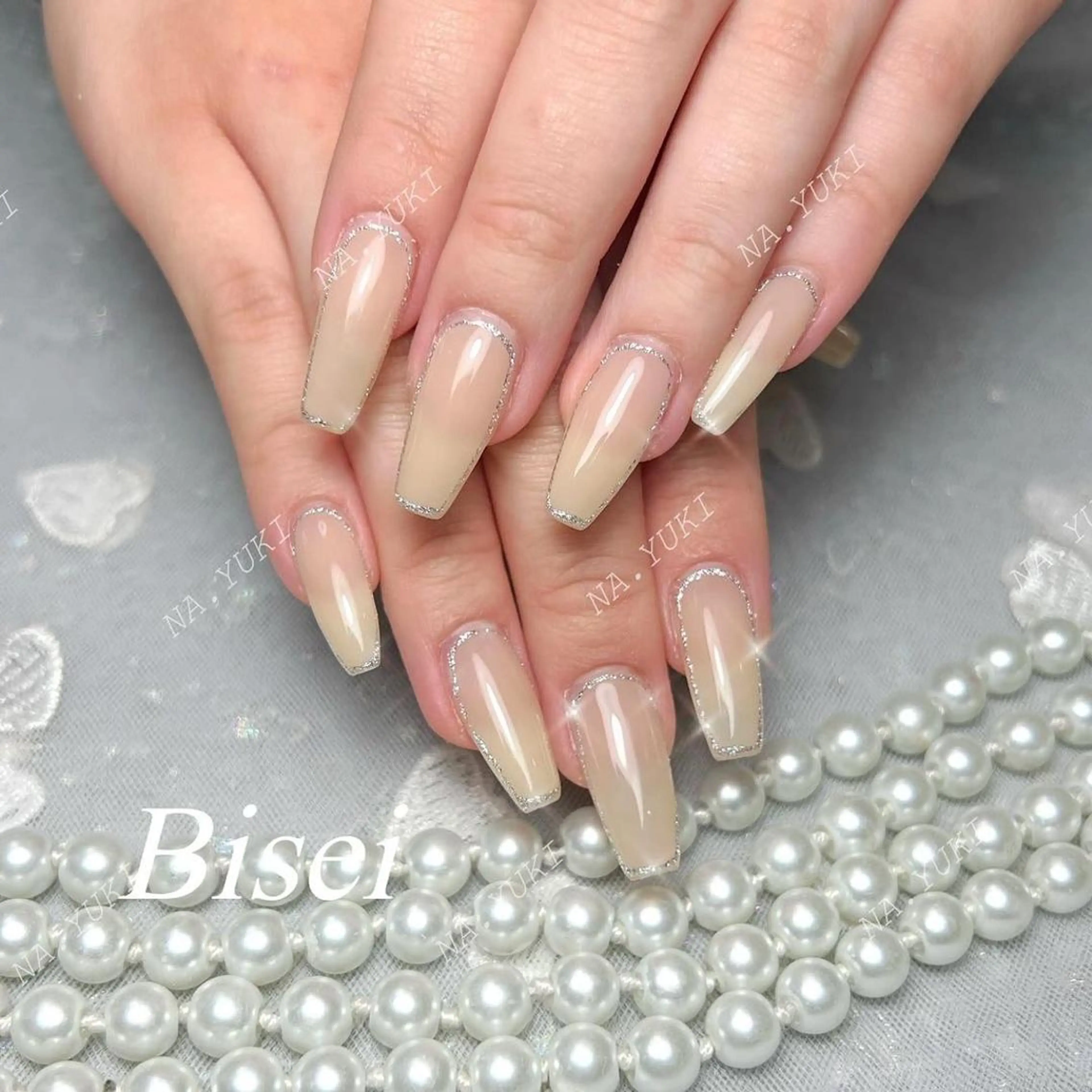 ネイル ハンドネイル ハンドケア 🌷 Mooning 🌷のネイルデザイン