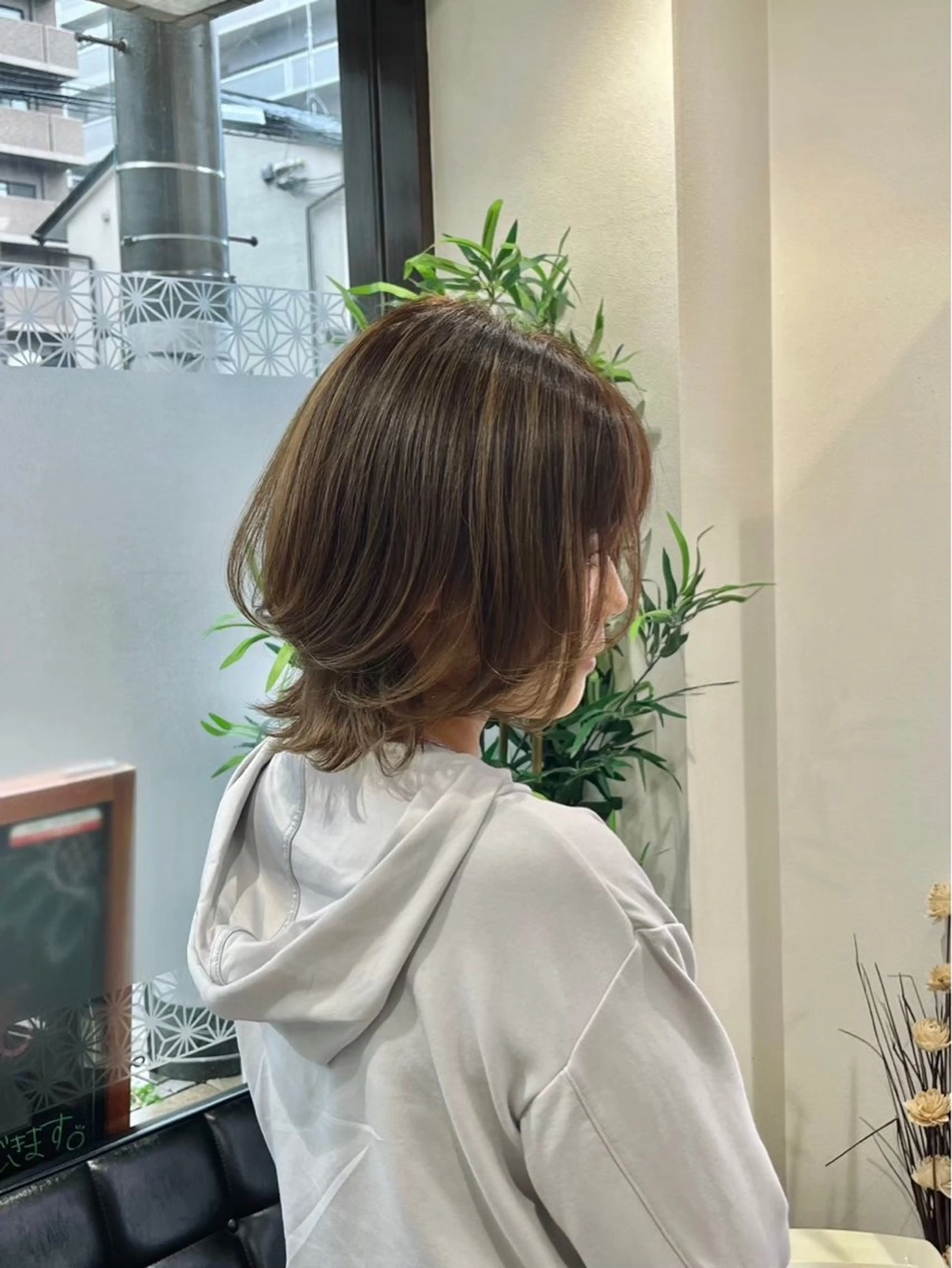 ショート カット ヘアカラー 福島 諒のヘアスタイル