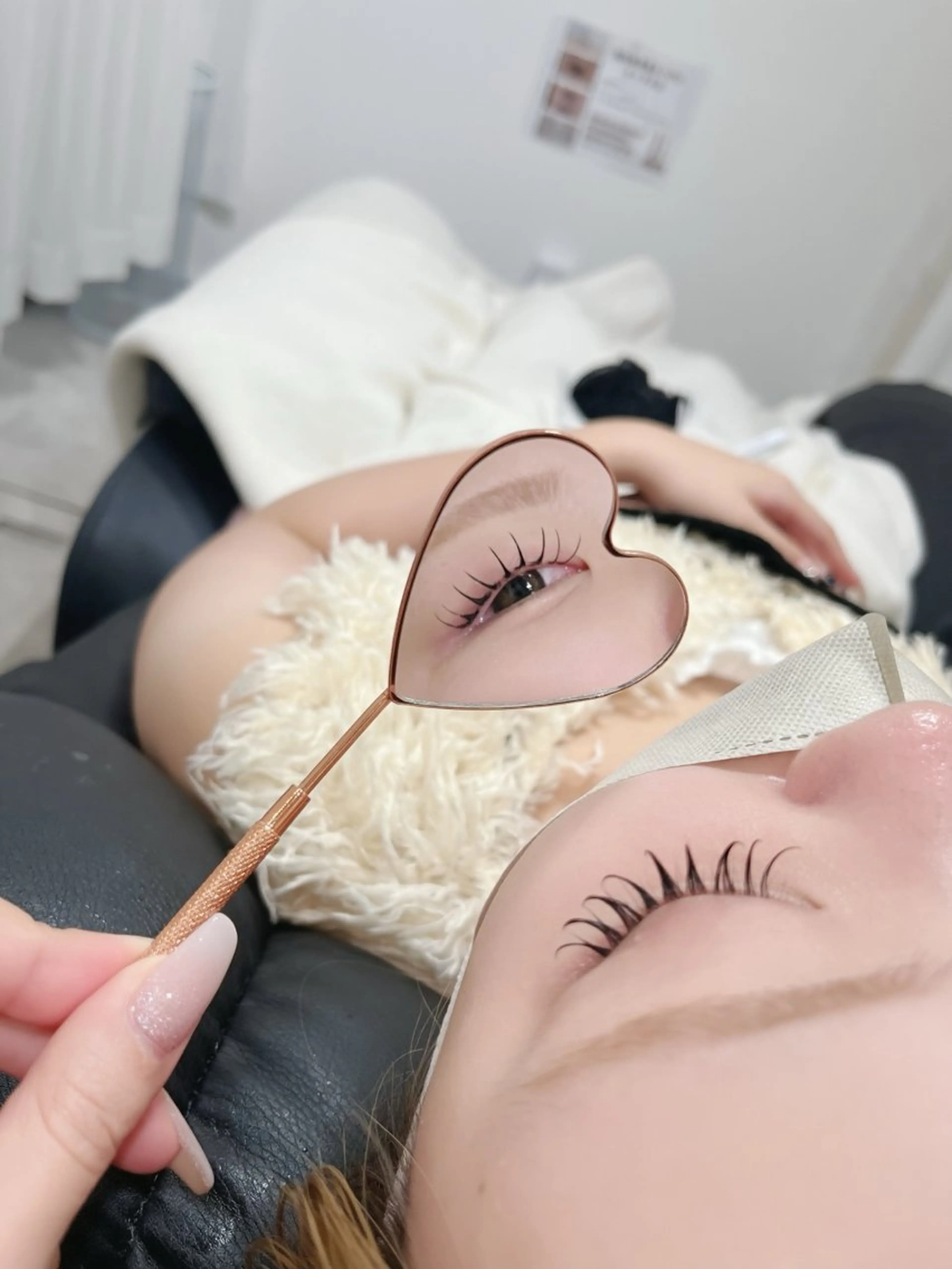 オフなし　100本までフラットラッシュつけ放題⭐️リペア不可×の写真