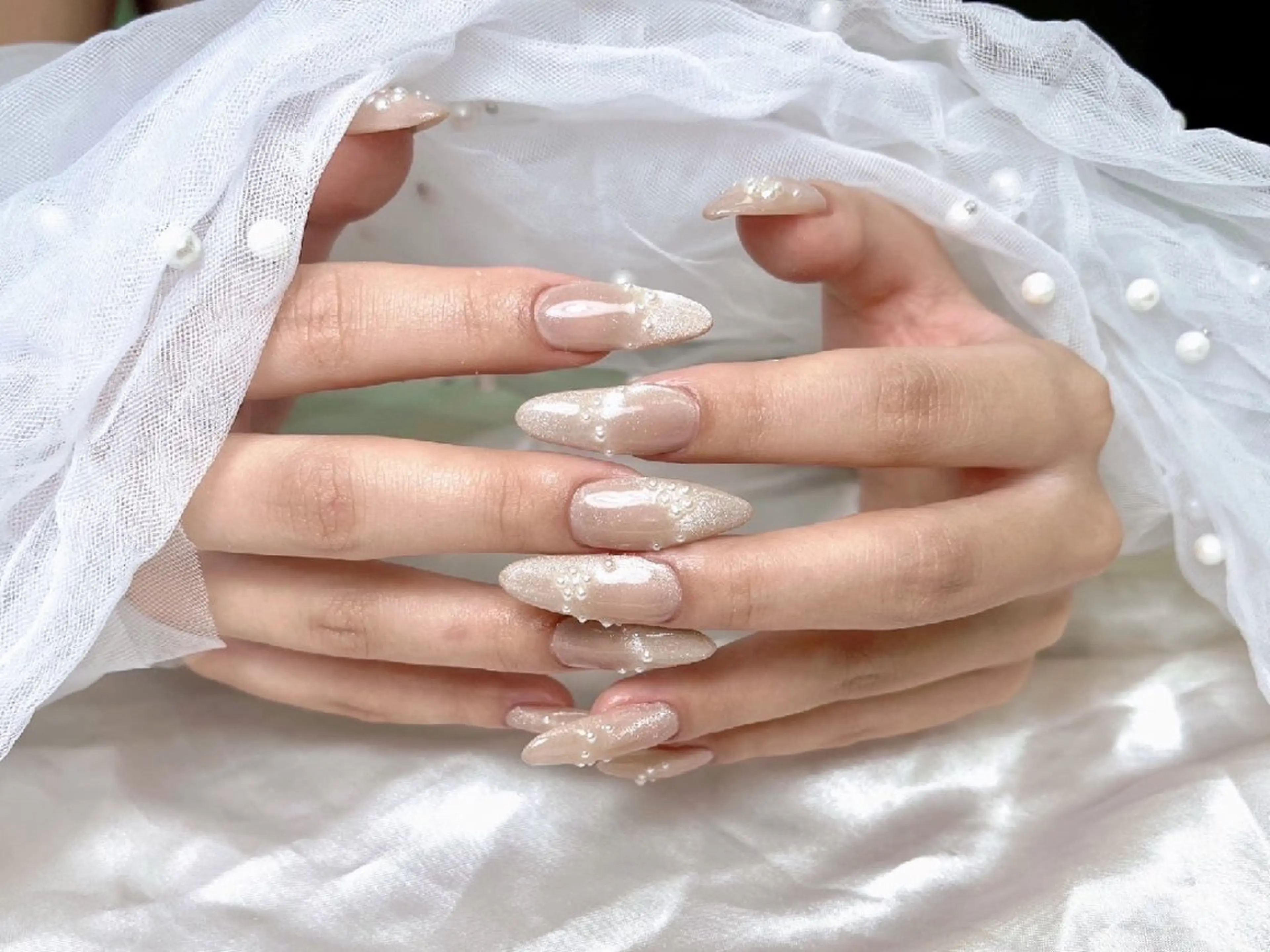 セミロング ハンドネイル che'ri nailのネイルデザイン