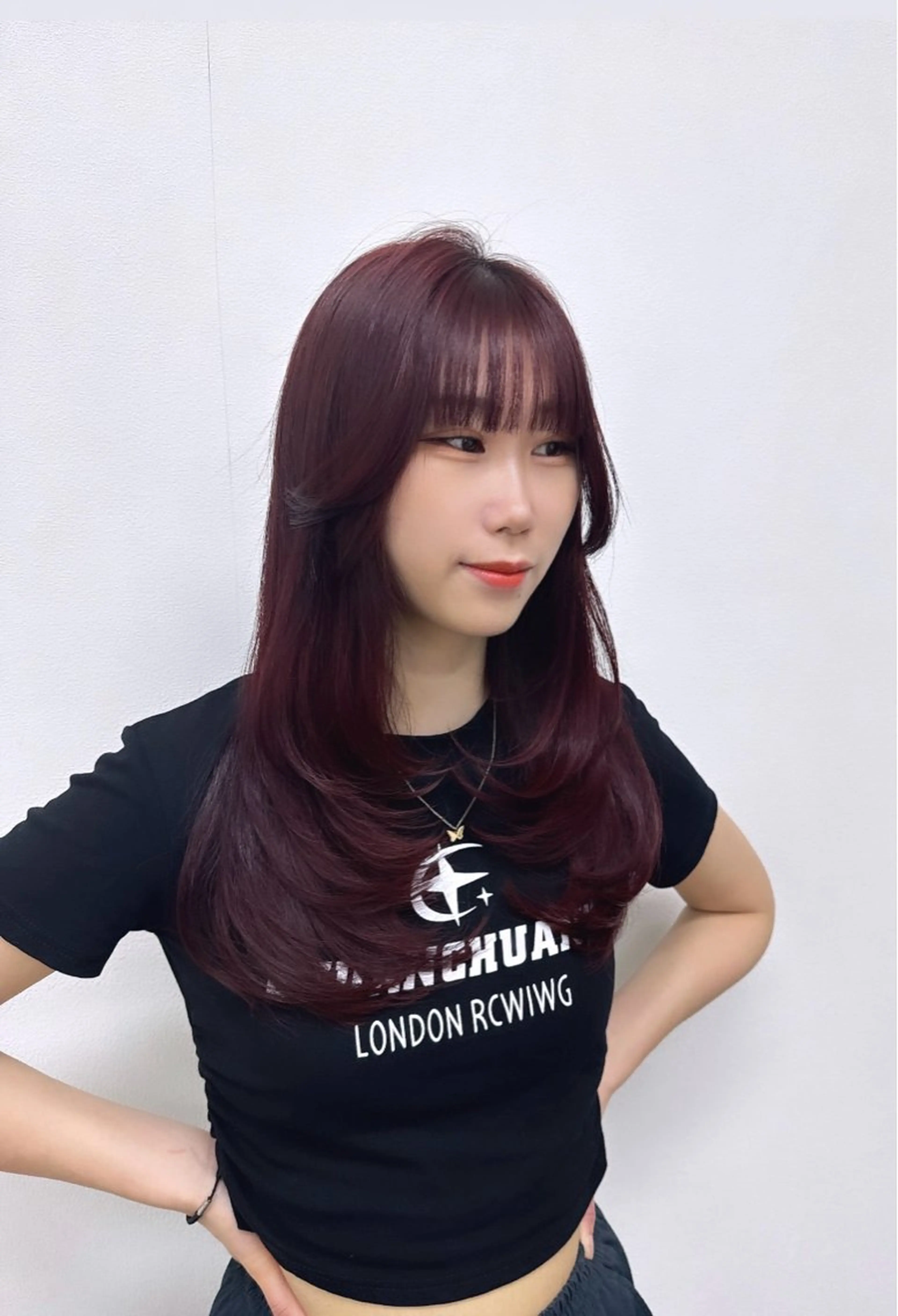 ロング カラー ヘアアレンジ レッドカラー 韓国風ヘア レイヤーカット カット ヘアカラー トリートメント 酸性縮毛矯正🧴韓国 レイヤー/髪質改善のヘアスタイル