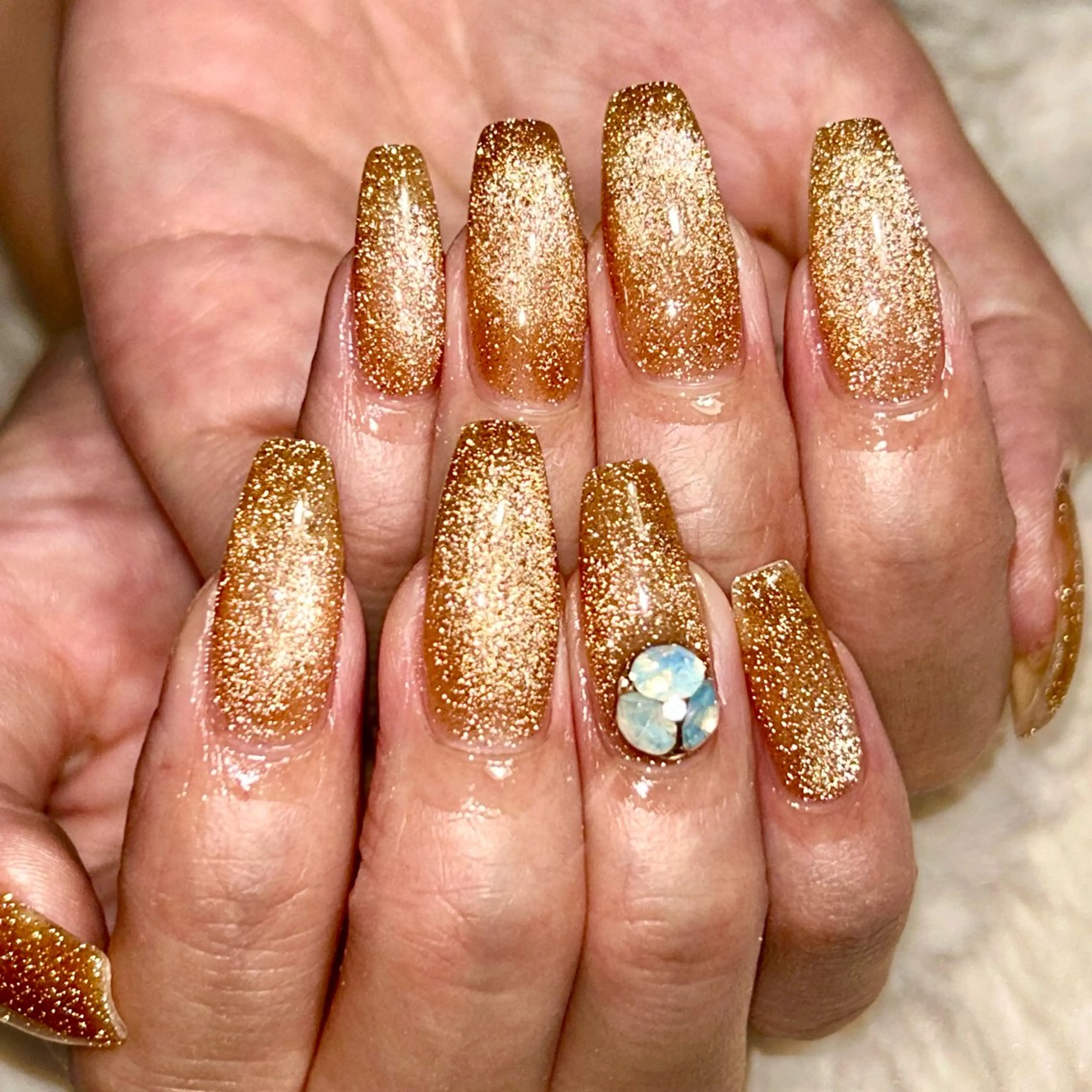 ネイル REBEST Tommyのネイルデザイン