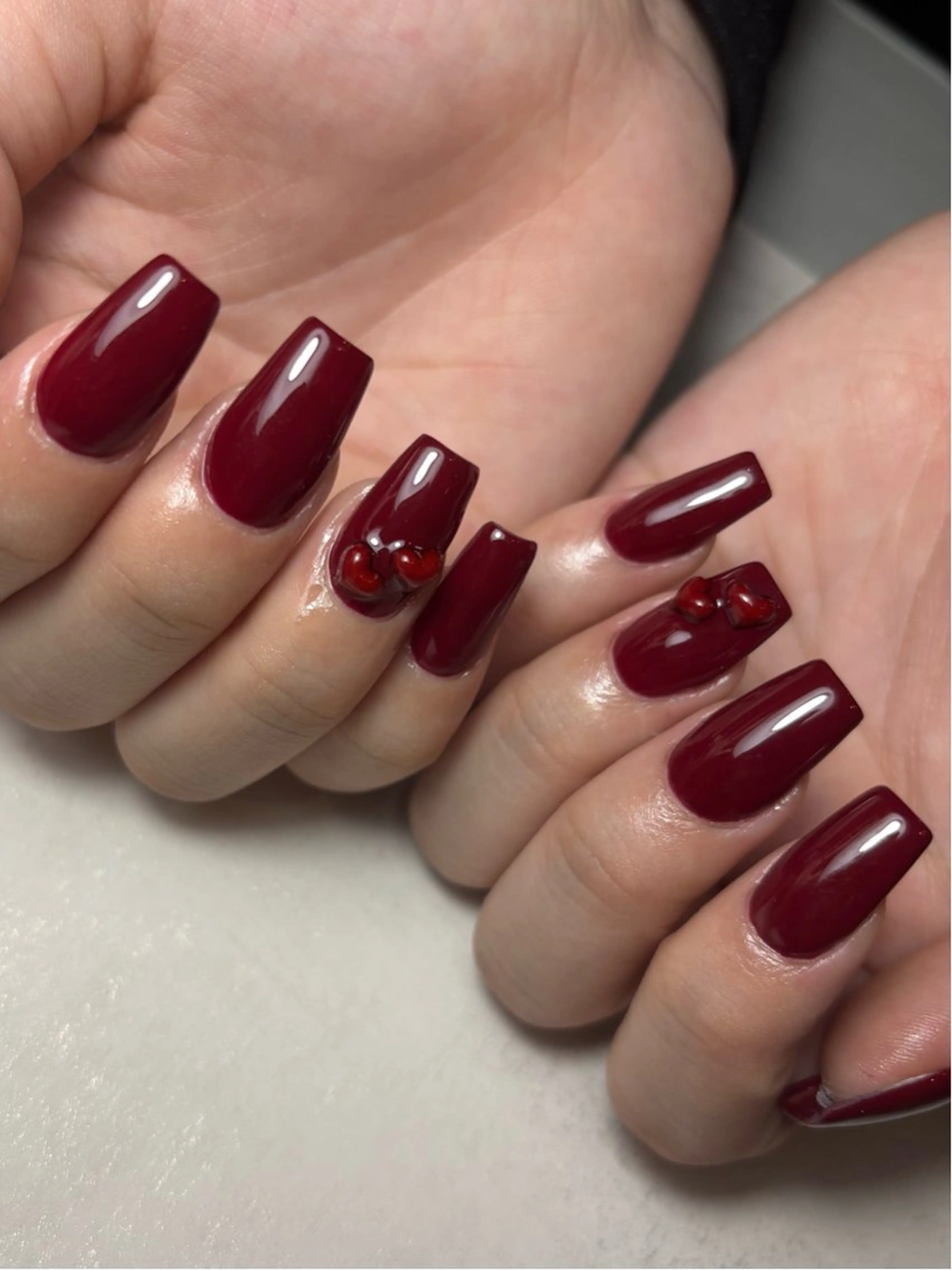 ネイル ボルドー ワンカラーネイル スカルプネイル SOUTH MOND nail's所属・nozaki kanenのネイルデザイン