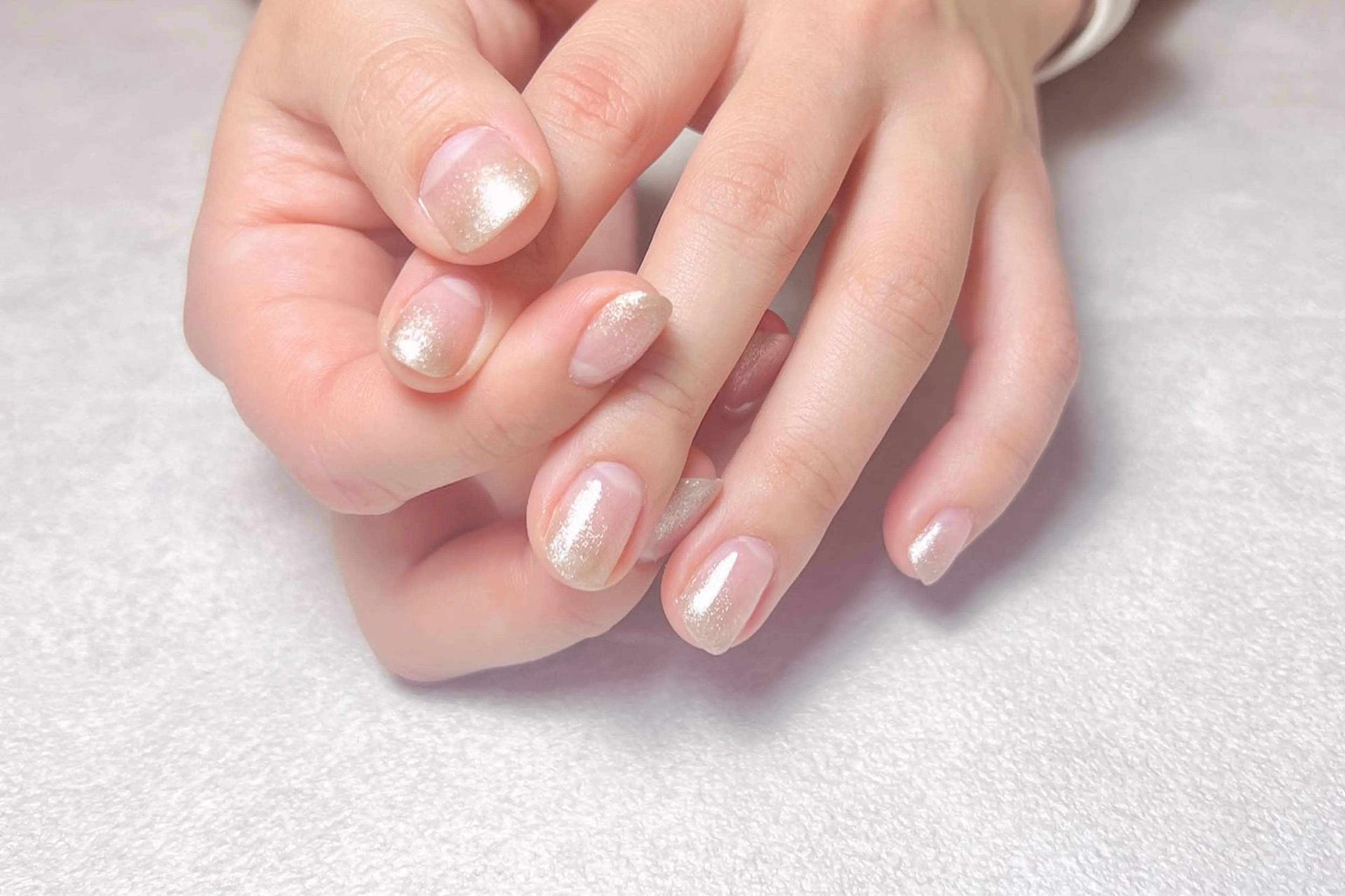 ❣️初回オフ無料❣️ワンカラー/ラメグラ、フレンチ/カラーグラ+500円【期間限定価額】の写真