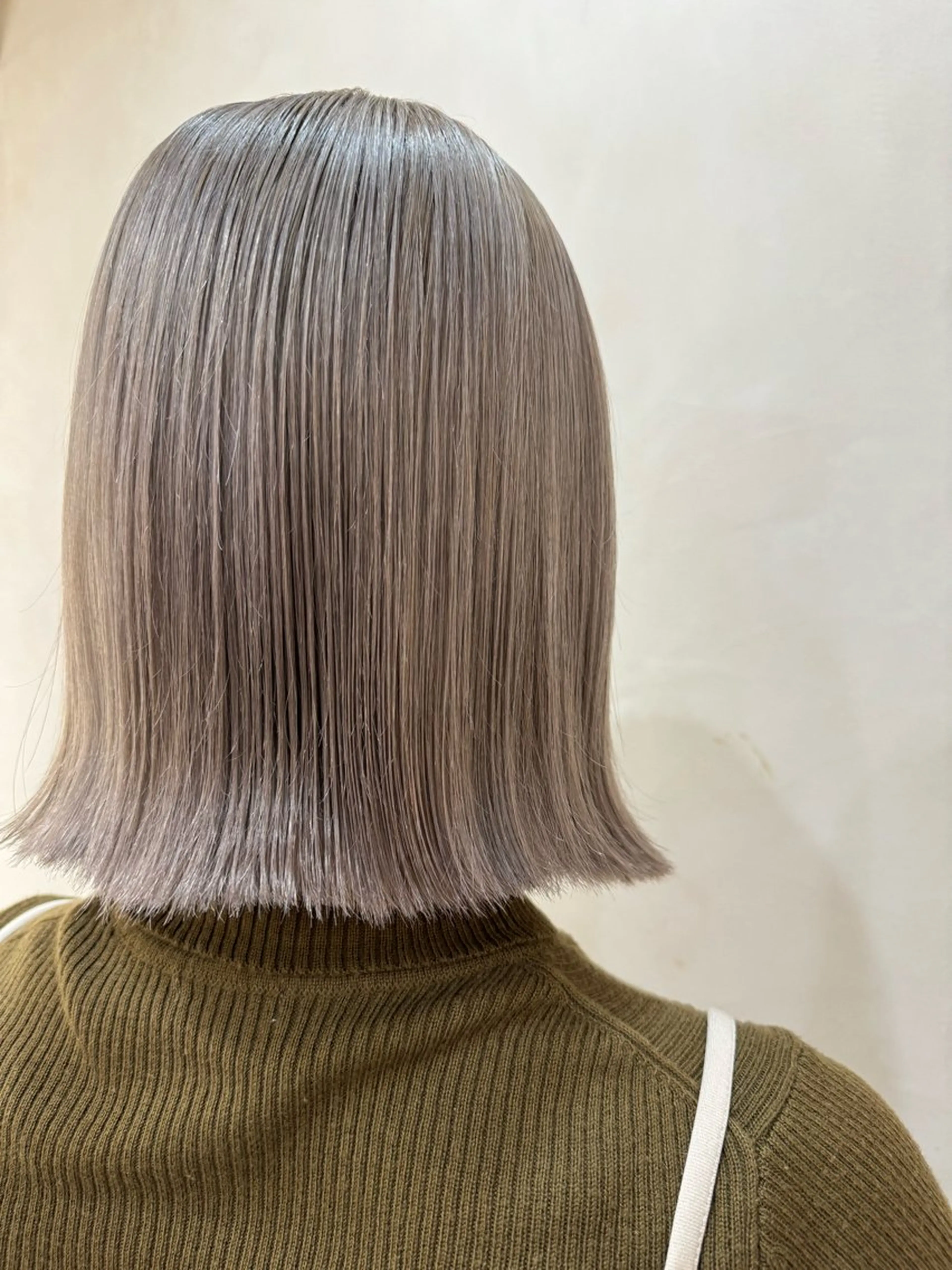 ミディアム カラー ブリーチ カット ヘアカラー トリートメント 矢場町/ダブルカラー /レイヤー/アリサのヘアスタイル