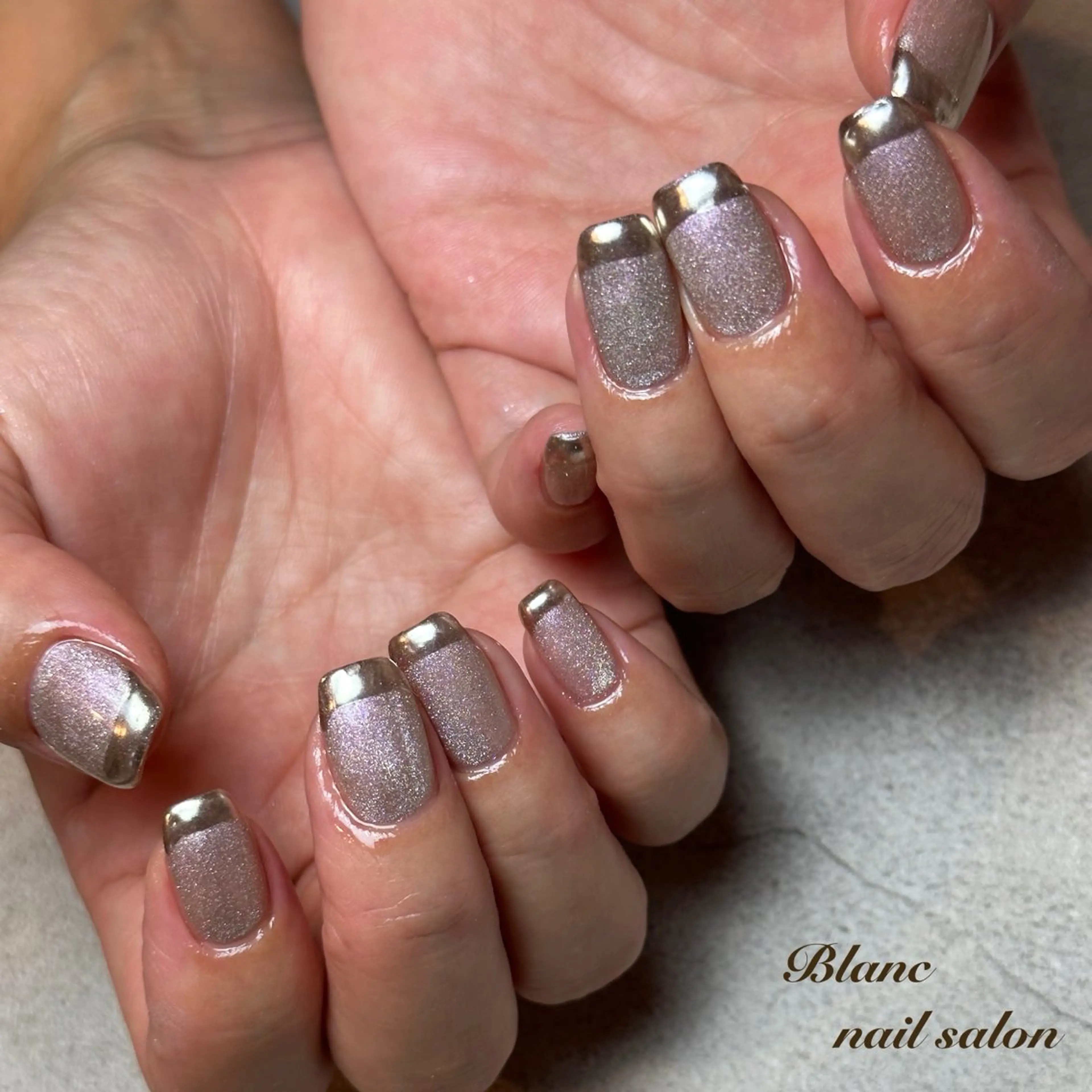 ネイル ミラーネイル Blanc ブランのネイルデザイン