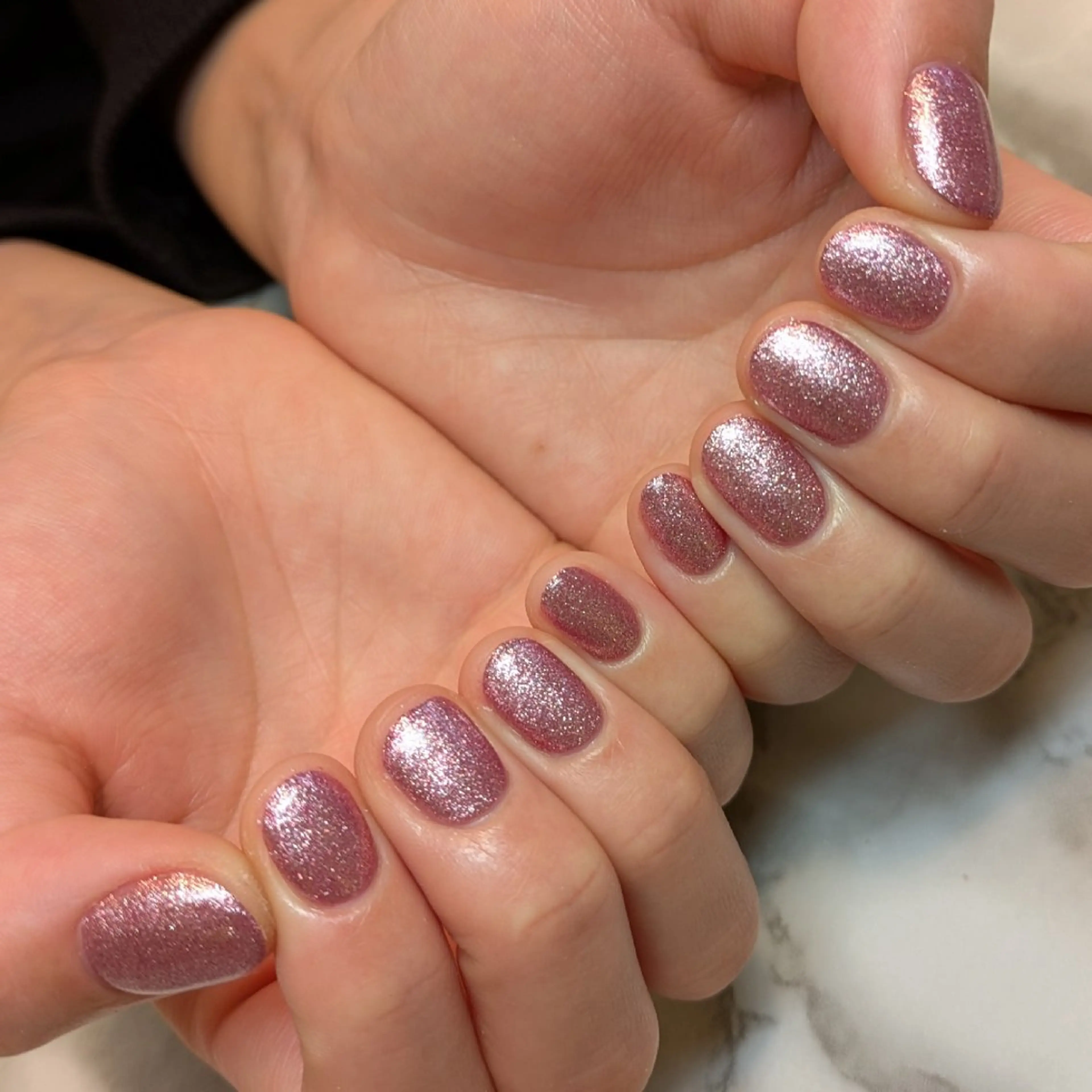 ネイル ラメ(グリッター) ジェヌインネイル 河内のネイルデザイン