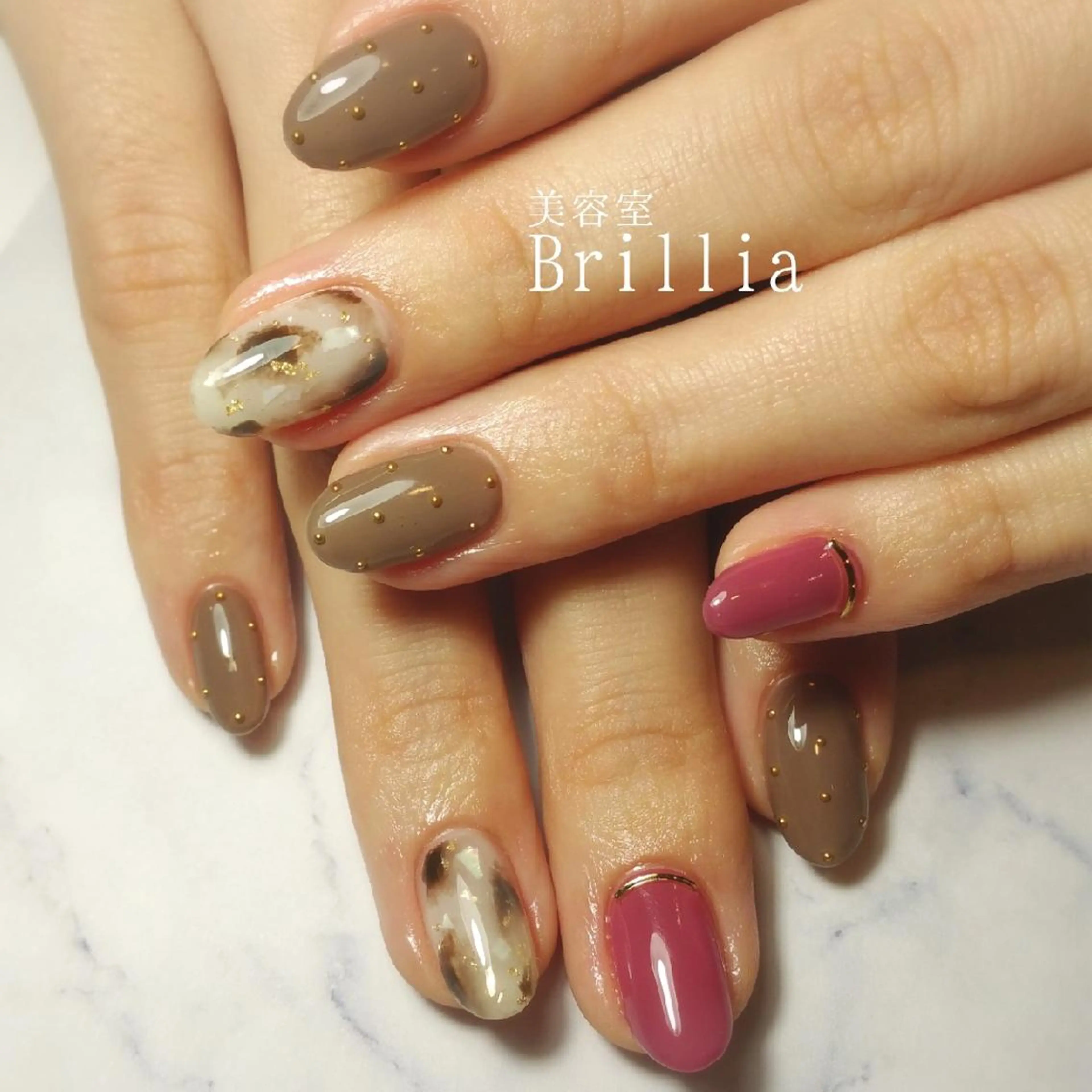 ネイル ハンドネイル 柴田 彩のネイルデザイン