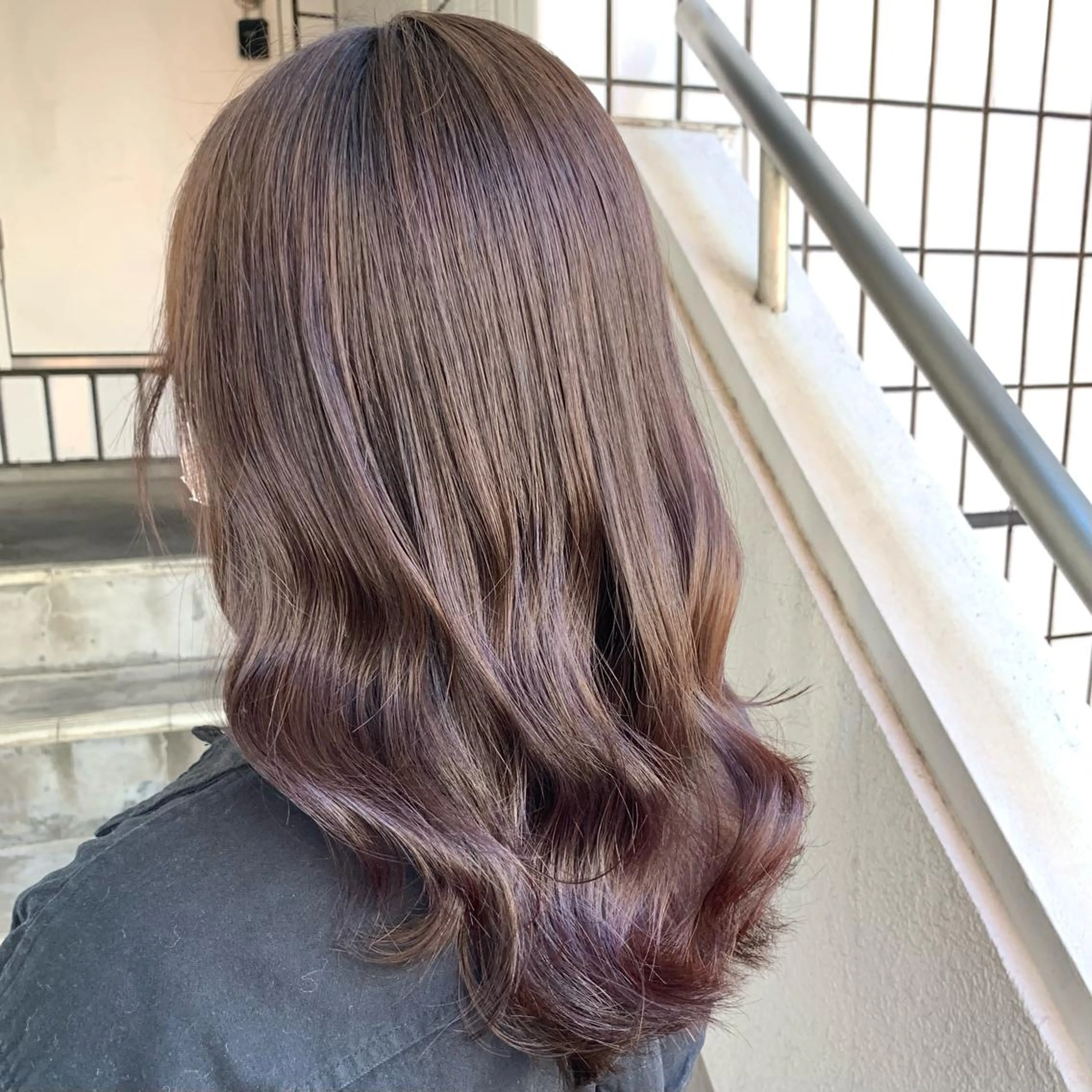 セミロング カラー ✨️美髪矯正×似合わ せ艶カラー✨藤田透のヘアスタイル