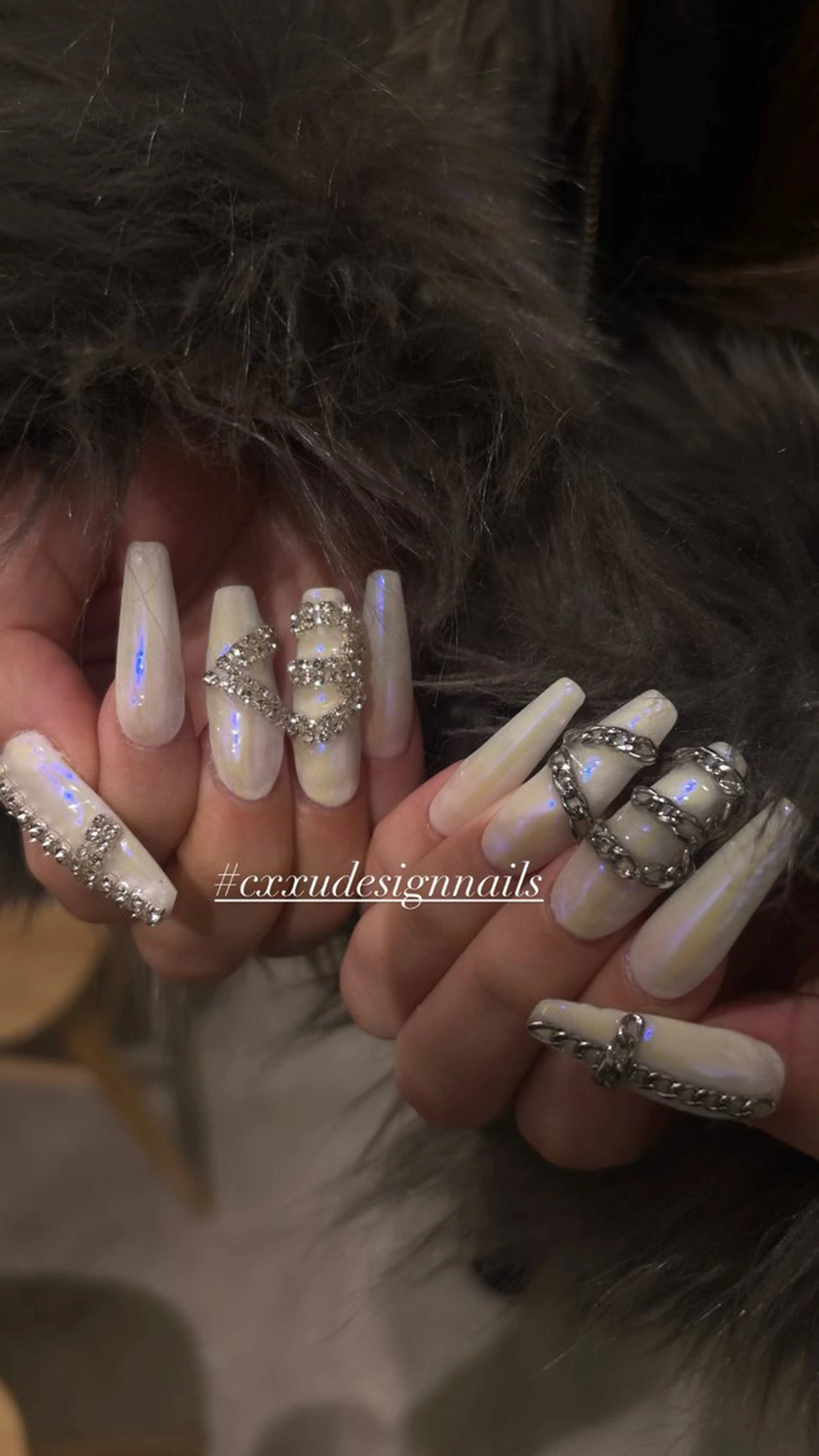 ネイル ハンドネイル 🐬Cxxu° Nail✝️のネイルデザイン