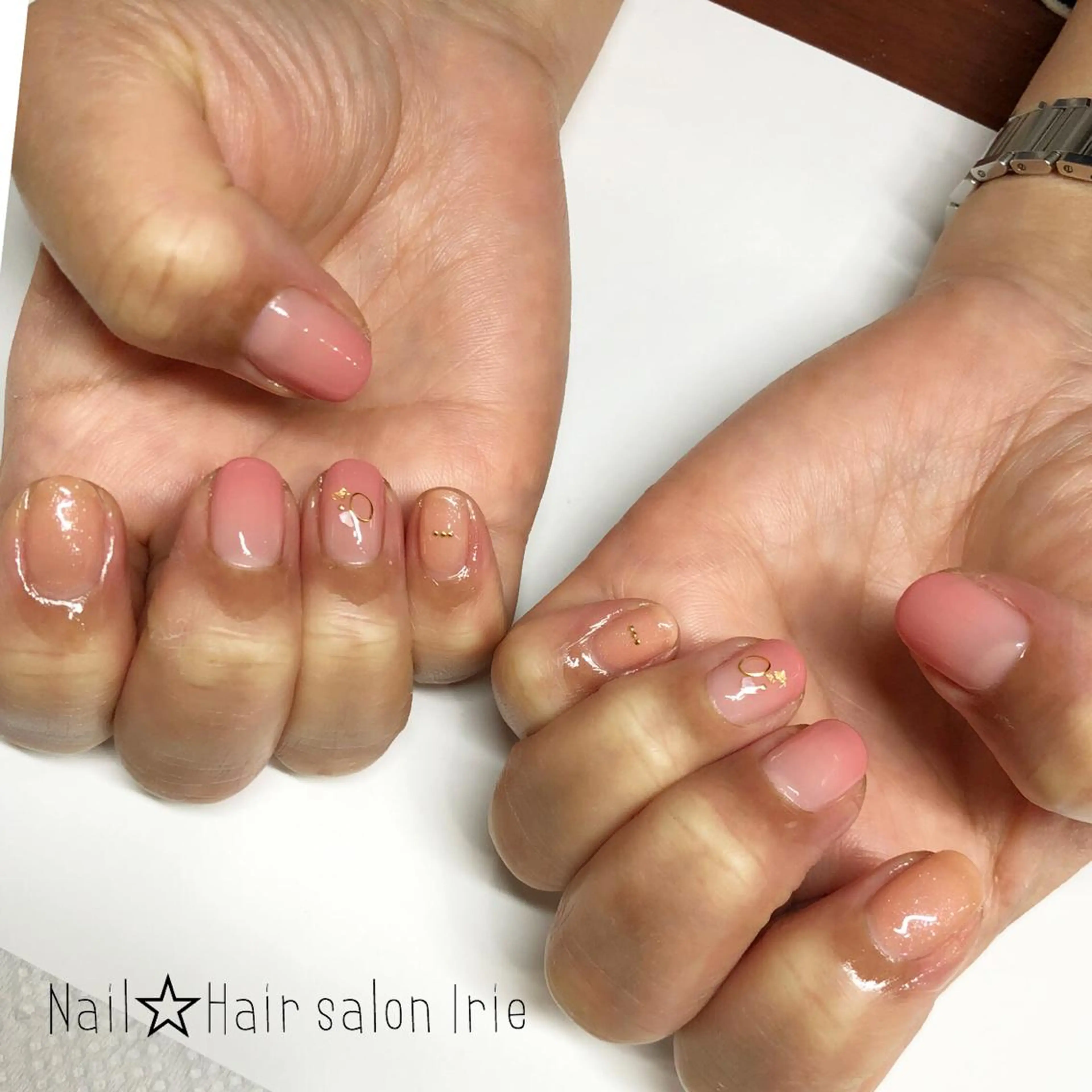 ネイル Hair salon Irie所属・與儀 知佳のネイルデザイン