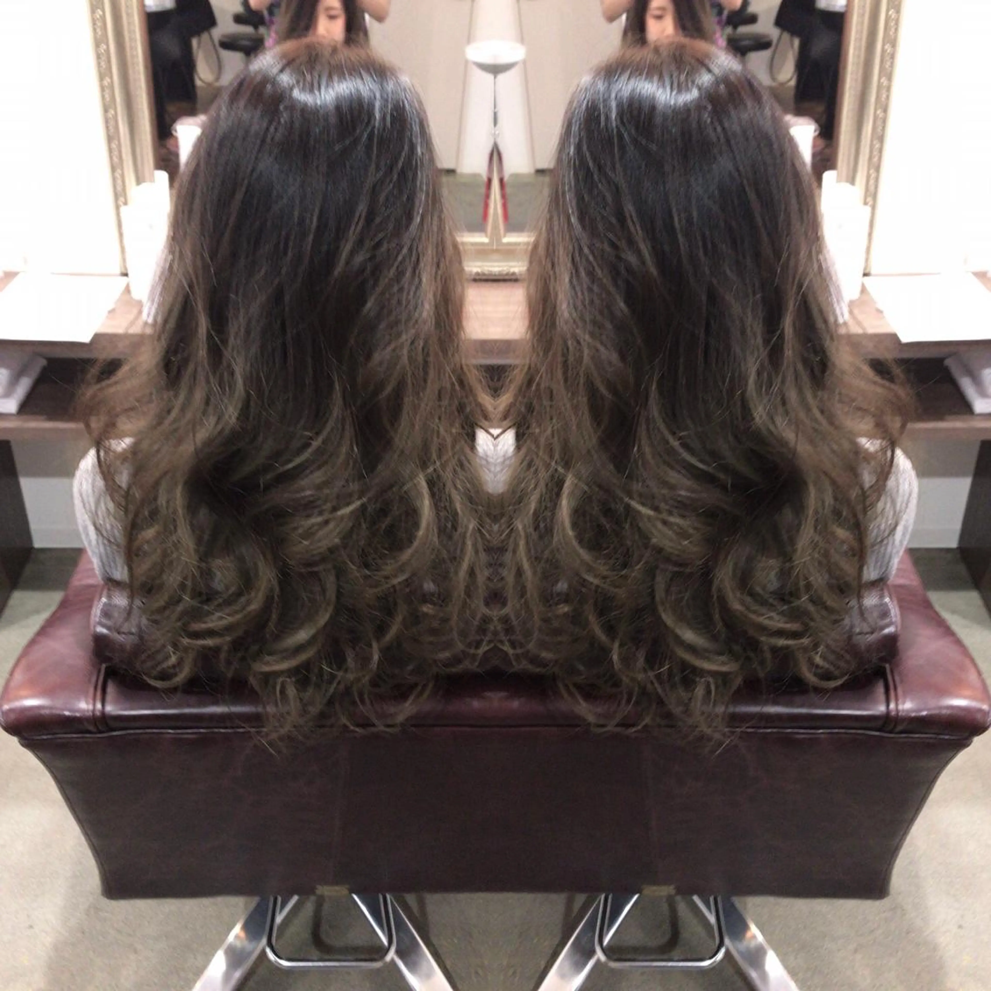 ロング カラー レイヤーカット匠 イソザキノリユキのヘアスタイル