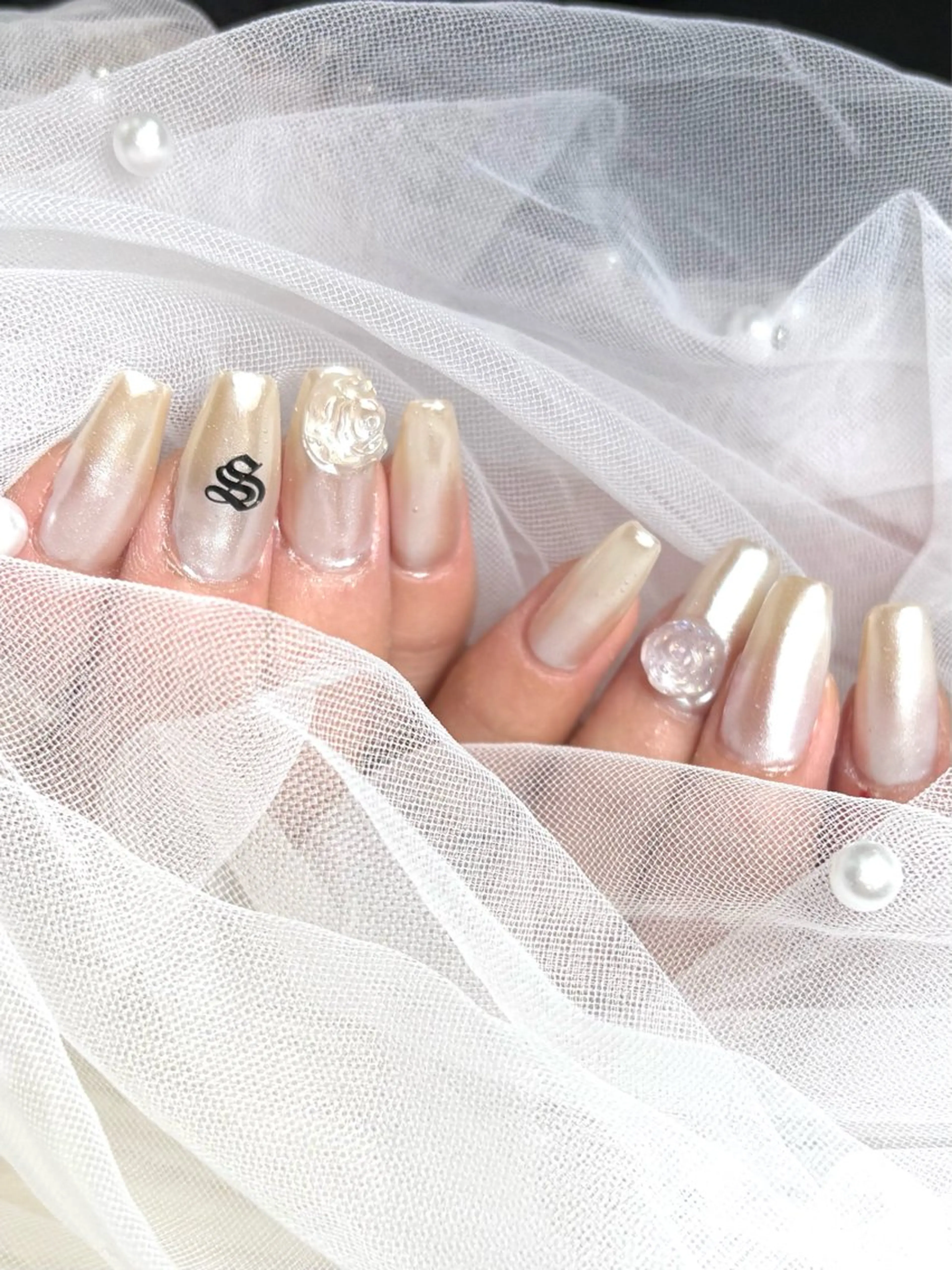 ワンカラーorグラデ＋耳つぼジュエリー10粒の写真