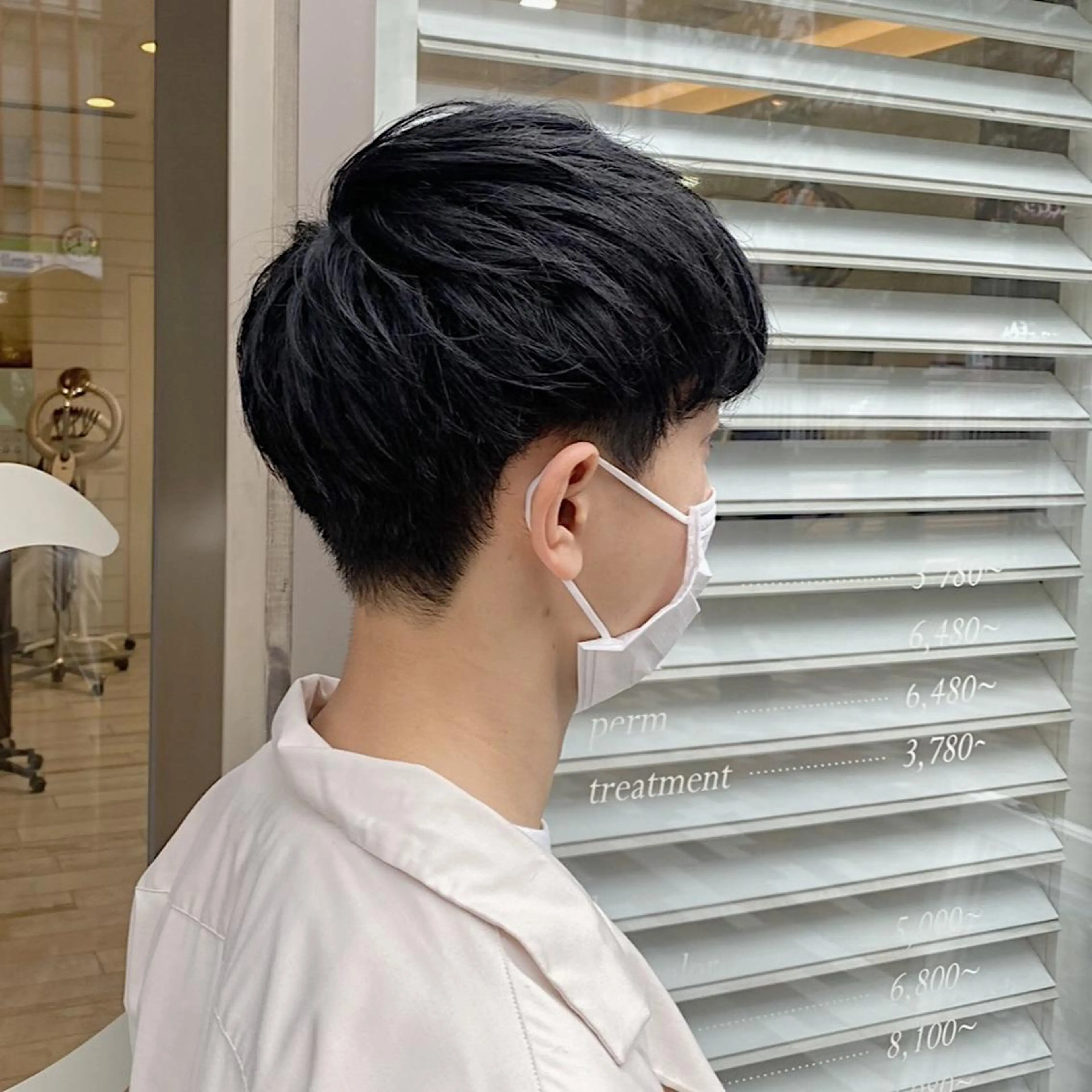 ショート カラー メンズ carelly 成増店所属・ツカハラ　リリカ 👒柔らかカラー👒のヘアスタイル