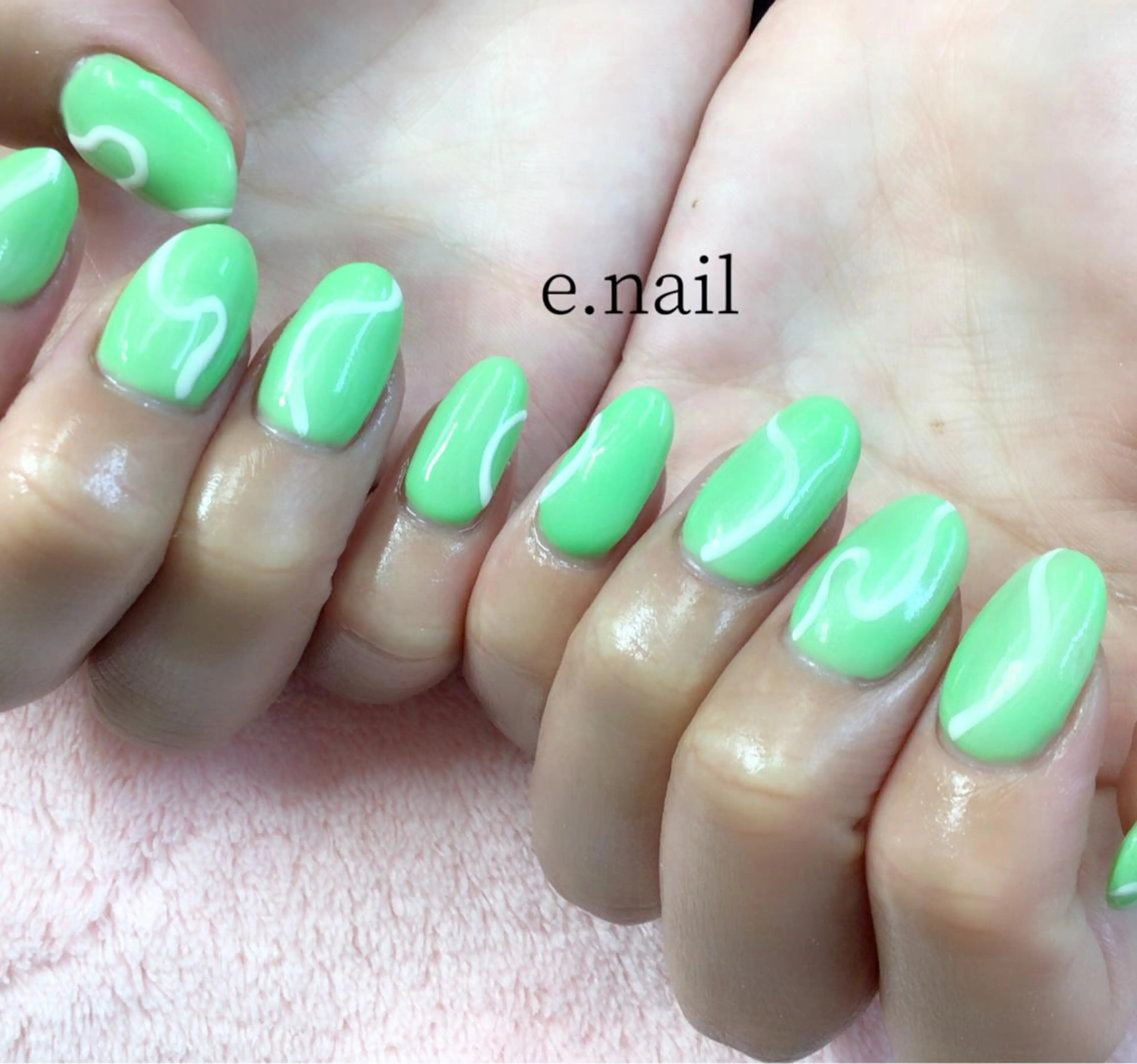 ネイル e.nail所属・和賀井 恵理のネイルデザイン