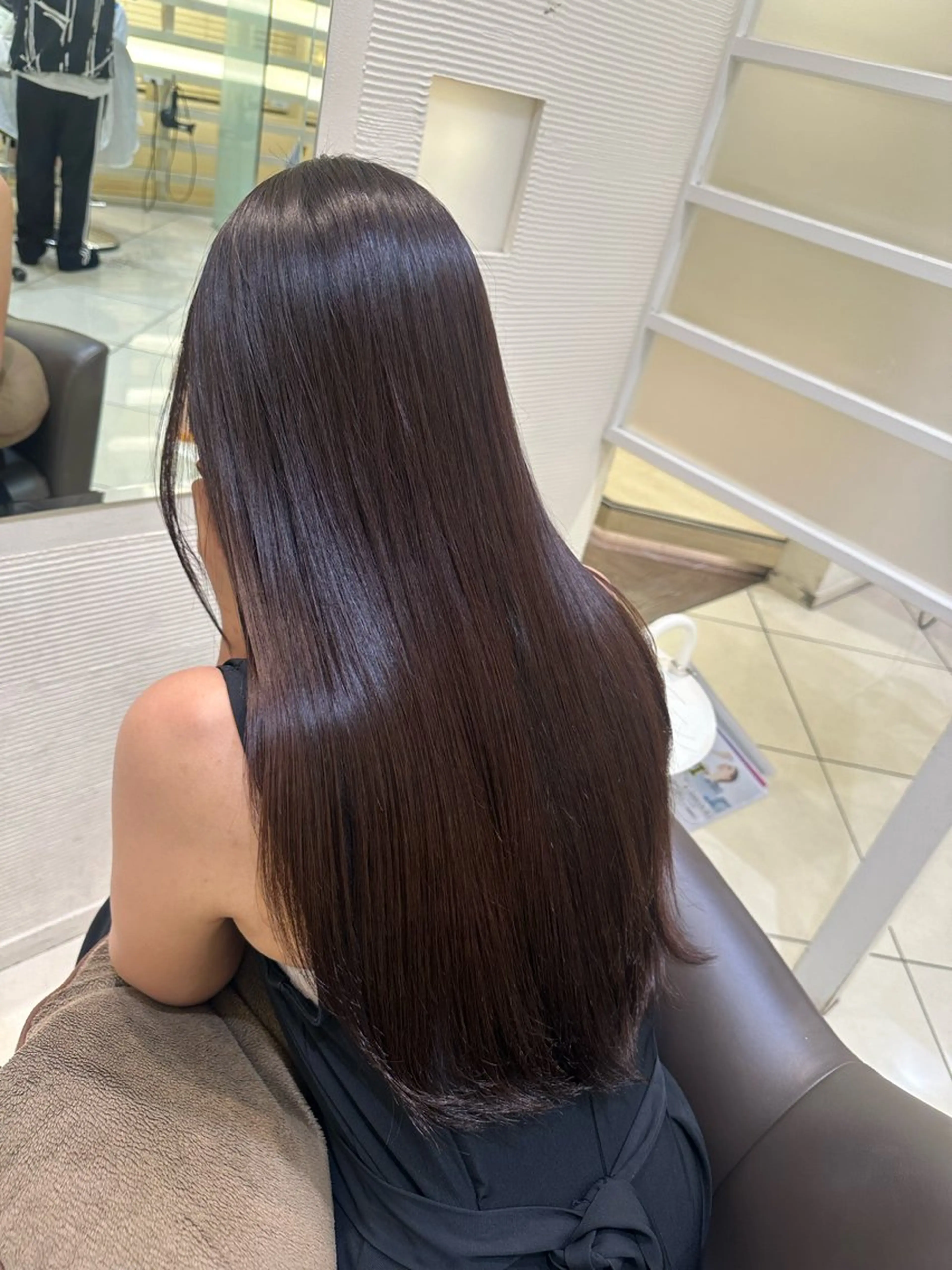 ロング カラー パーマ ヘアアレンジ タイトボブ個性派カラ ーAKANEのヘアスタイル