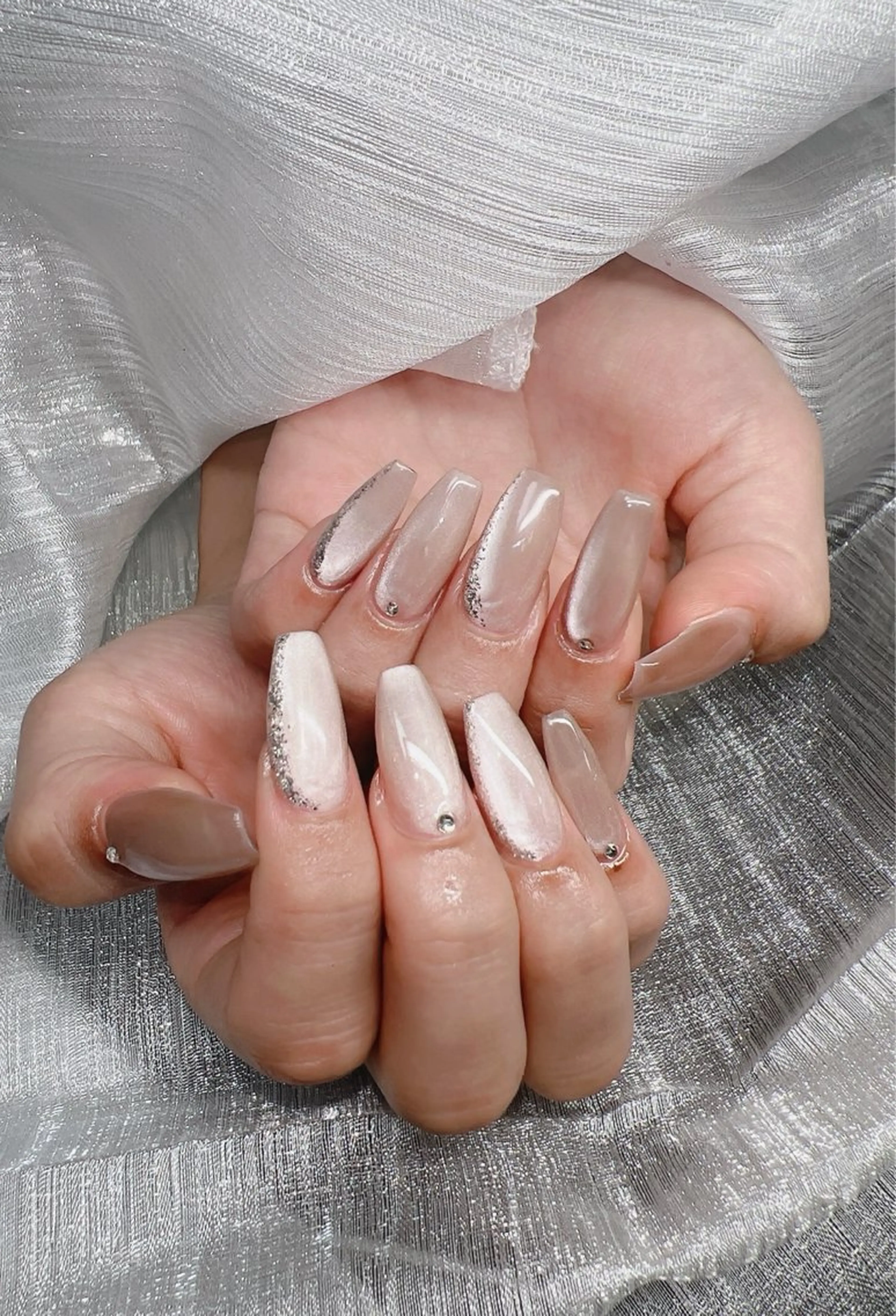 ネイル ハンドネイル Lee Nailsのネイルデザイン