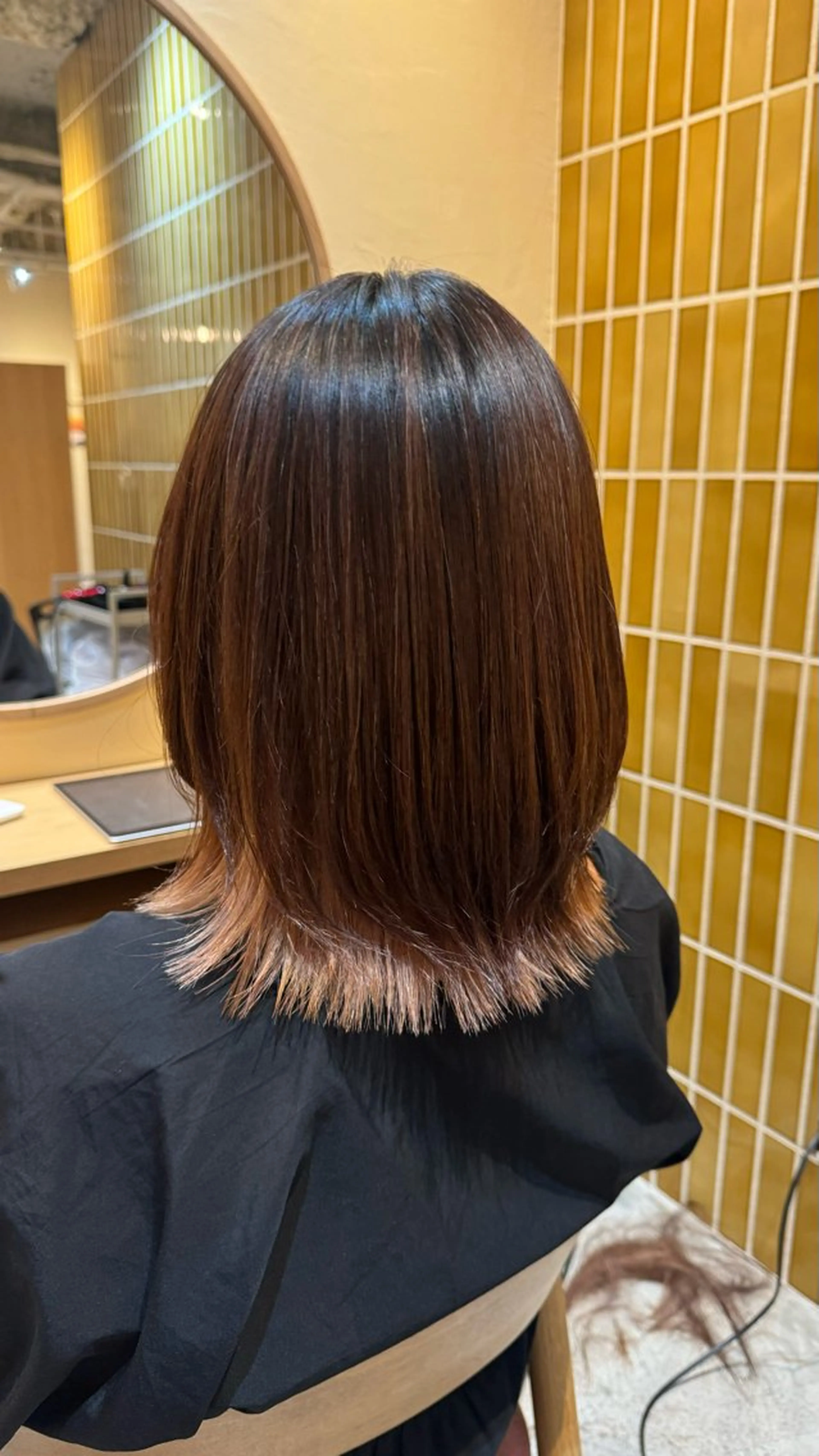 ミディアム くびれヘア 透明感カラー/ MIOのヘアスタイル