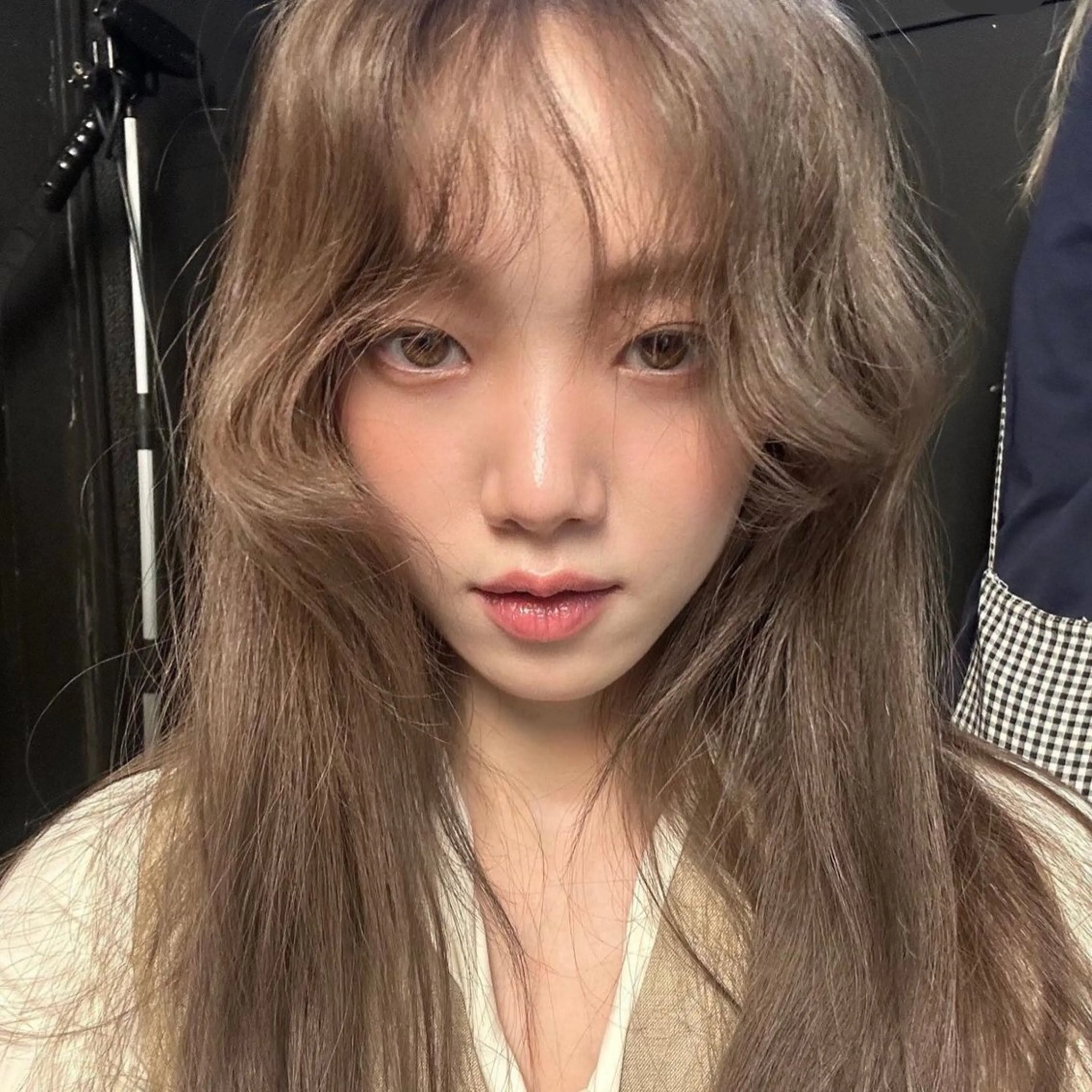 ロング カラー 透明感カラー 顔まわりレイヤー 顔周りカット レイヤーカット ヘアカラー トリートメント nonoka オリーブ/グレージュのヘアスタイル