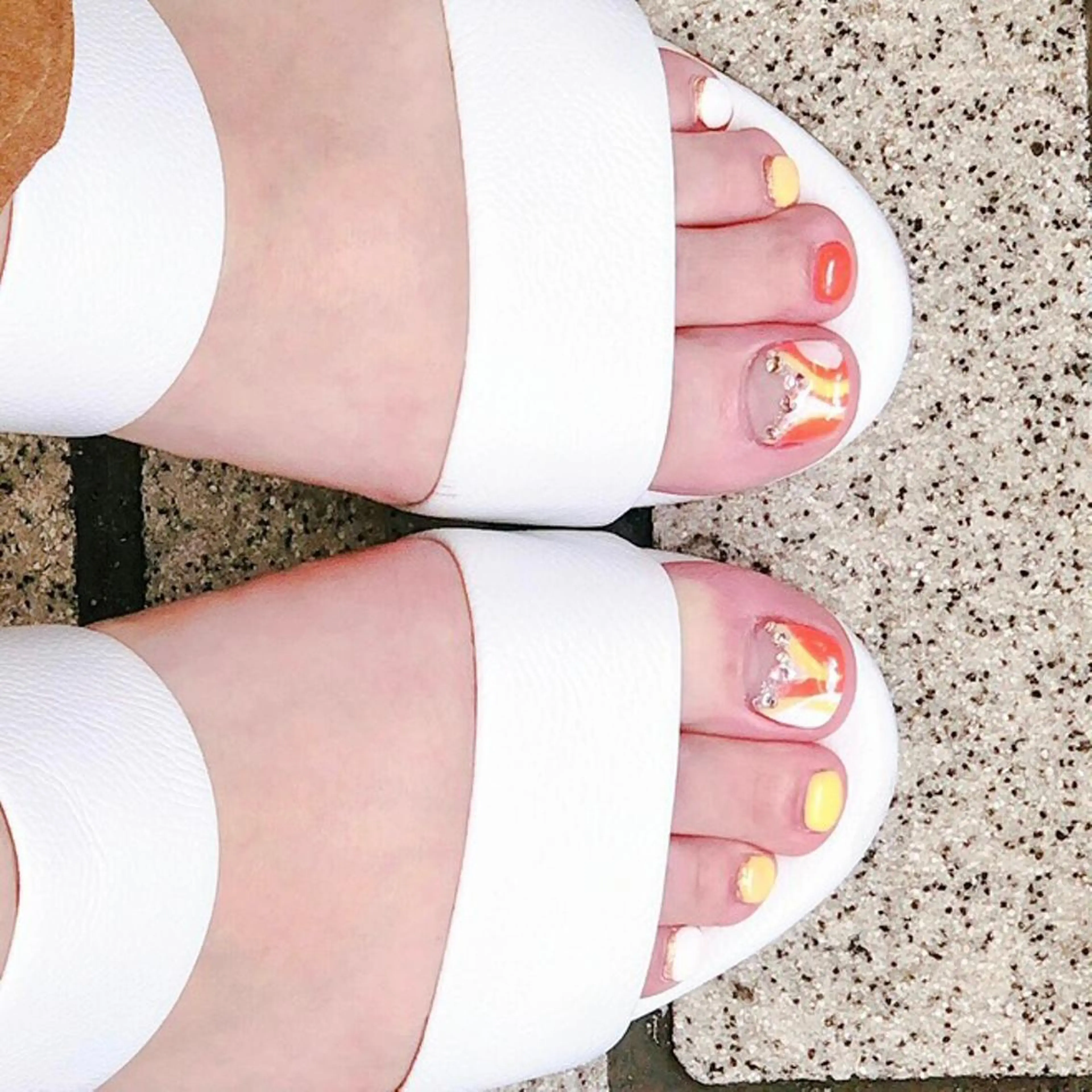 ネイル Flore (フロール)の眉毛・アイブロウイメージ