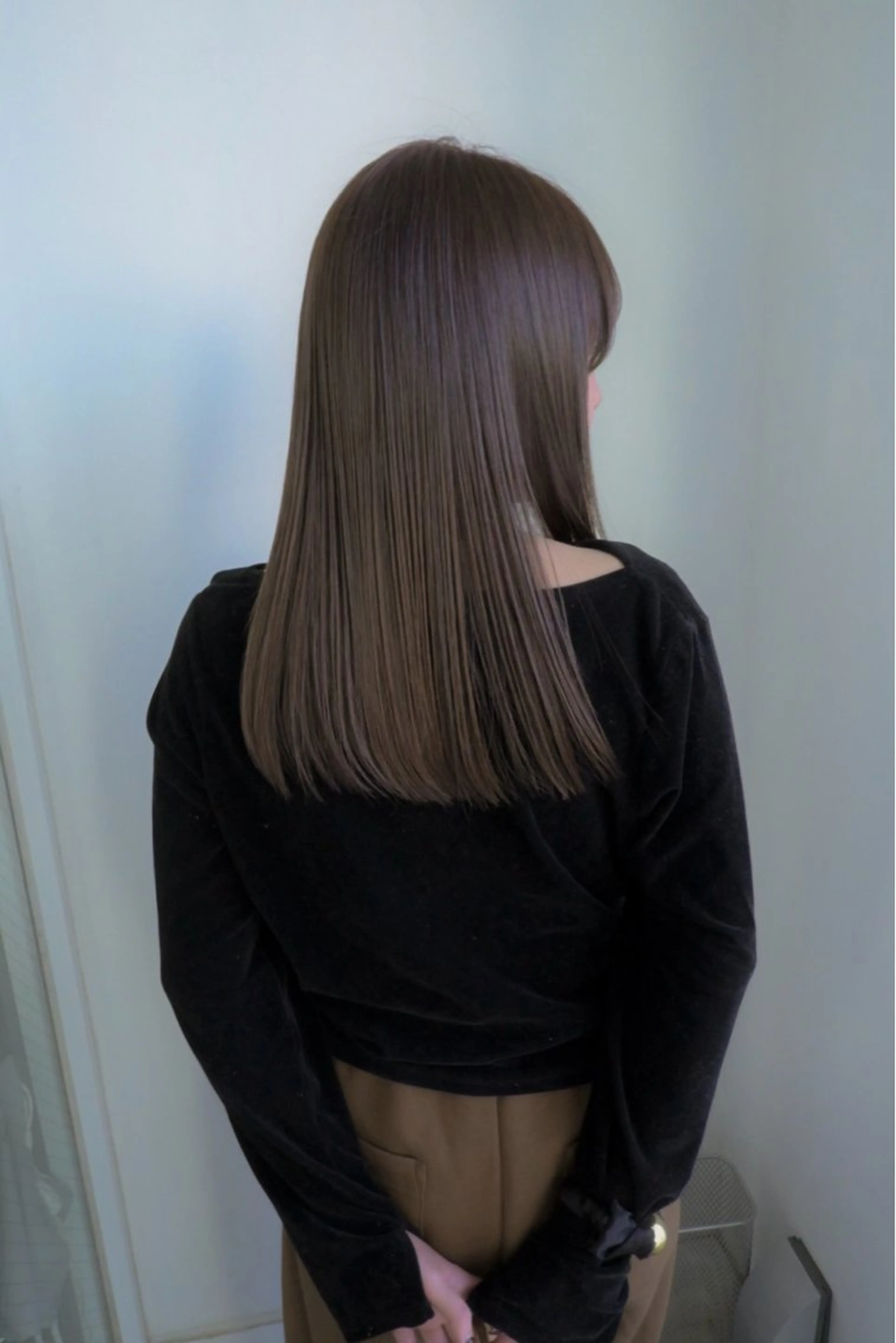 ミディアム カラー 日南乃/柔らか ブラウンカラーのヘアスタイル