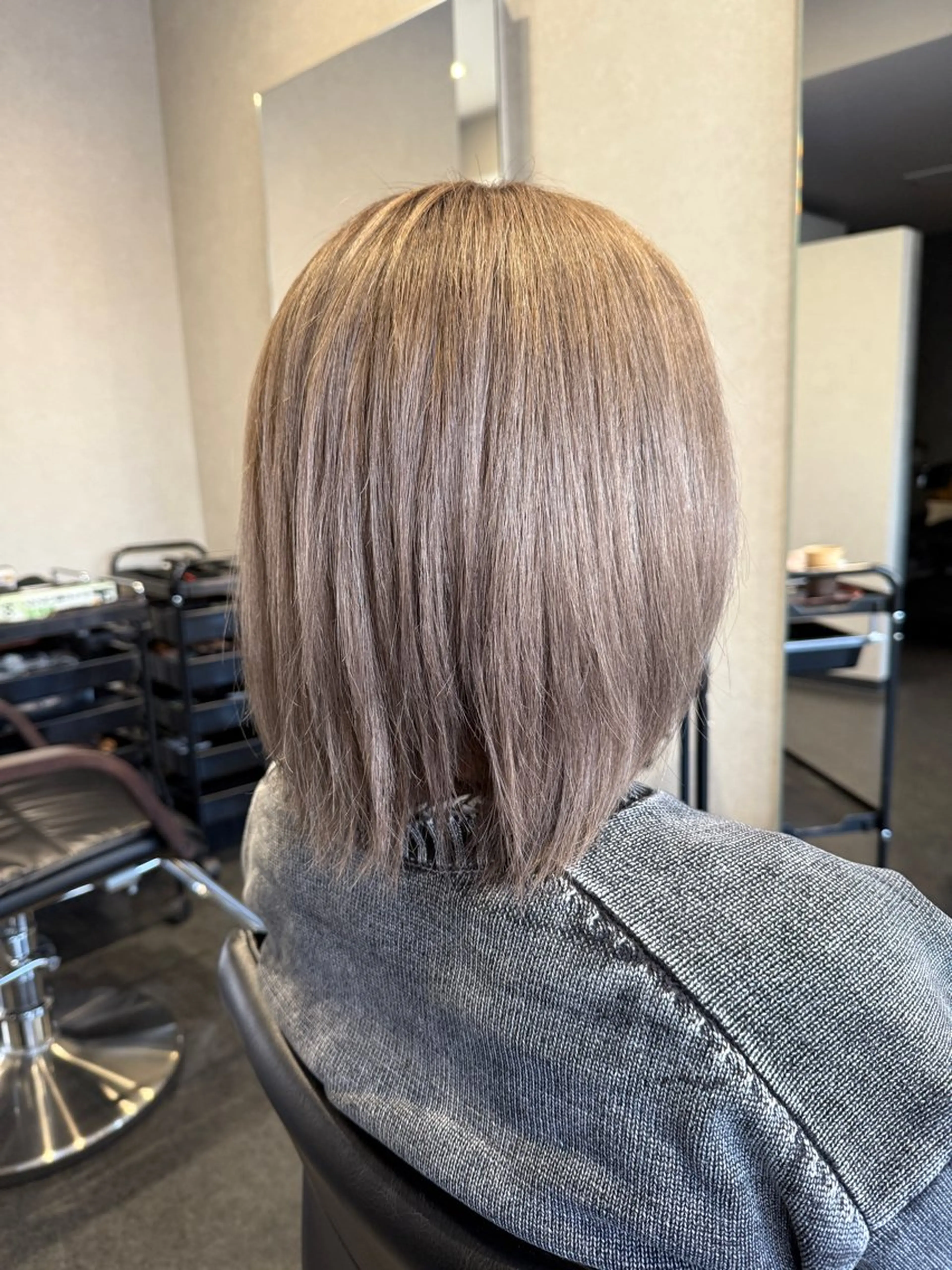 ミディアム 髪質改善⚡️カラー 🍀武久 誠🍀のヘアスタイル