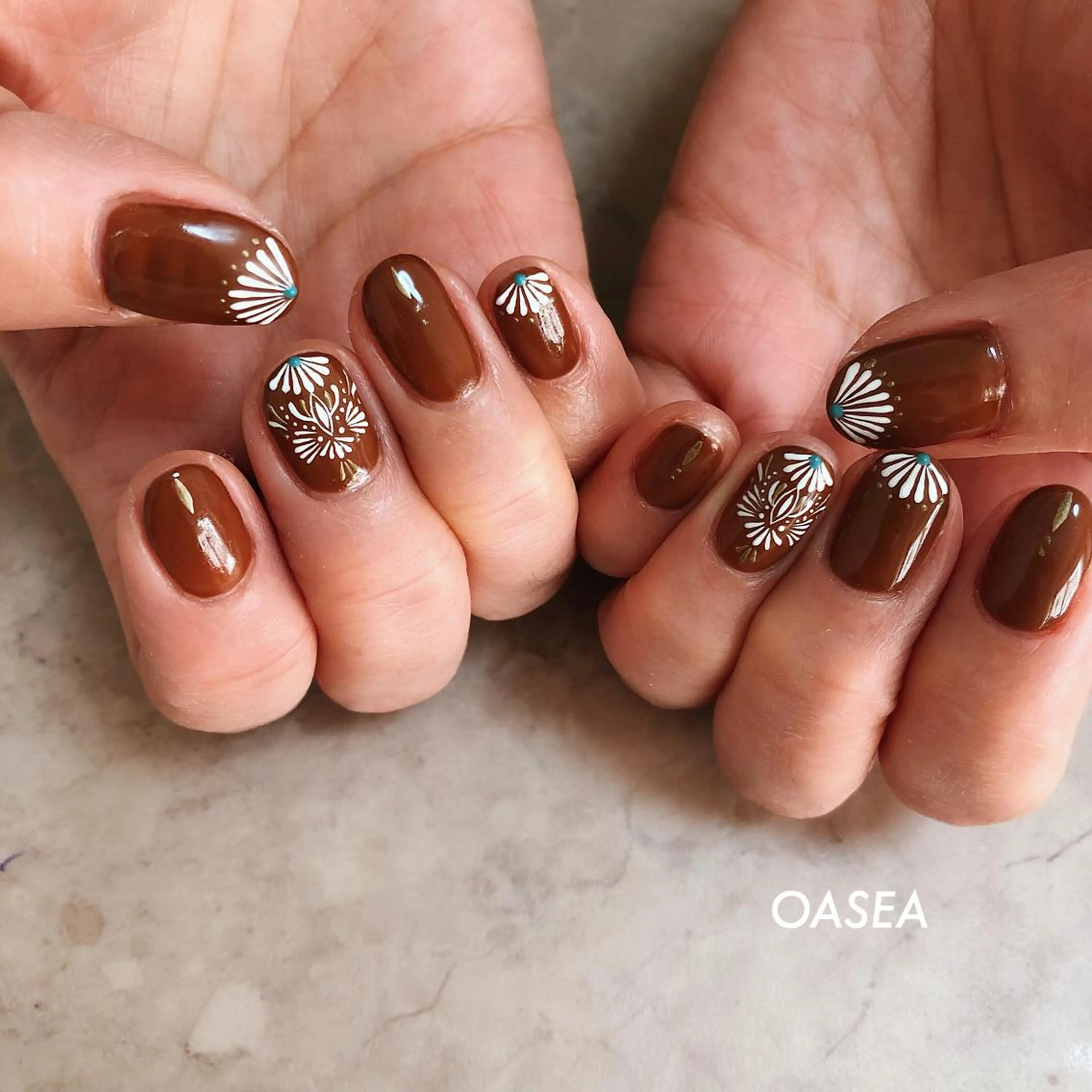 ネイル ハンドネイル 🌞💜 KAORI 🌴のネイルデザイン