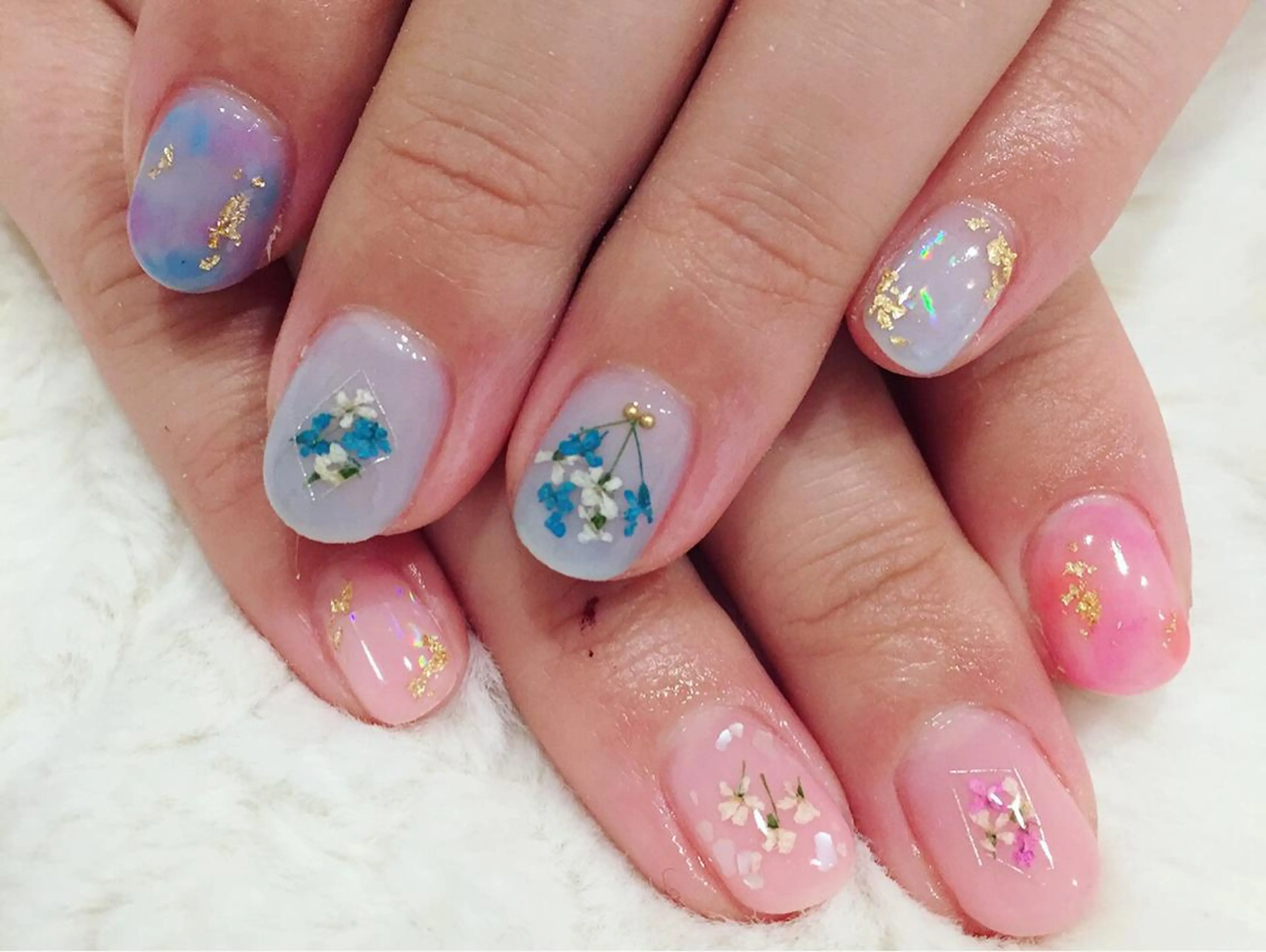 ネイル ジェルネイル 東 千夏のネイルデザイン