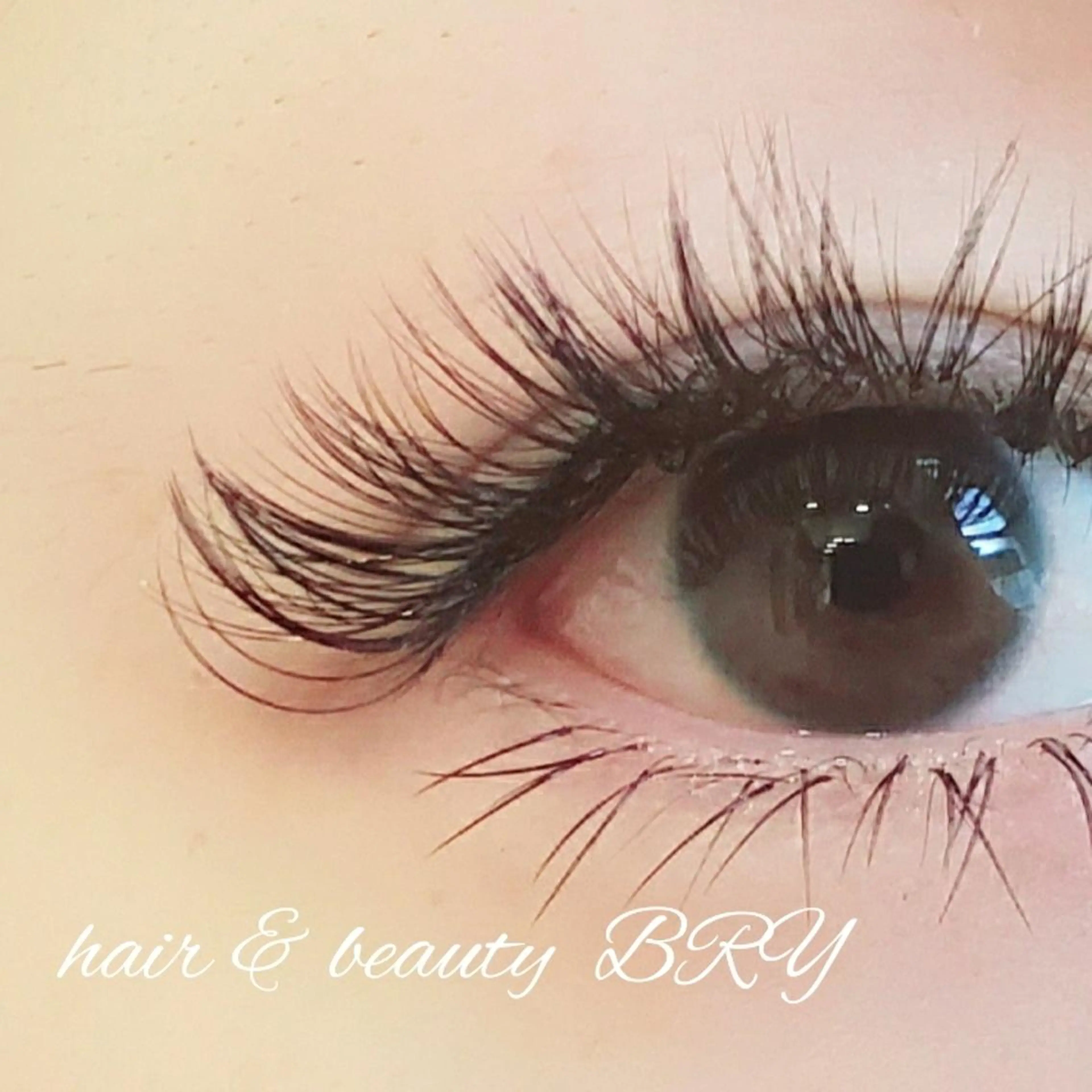 マツエク・マツパ バインドロック カラーマツエク フラットラッシュ ボリュームラッシュ Hair＆beauty BRY所属・hair& beauty BRYのマツエク・マツパデザイン