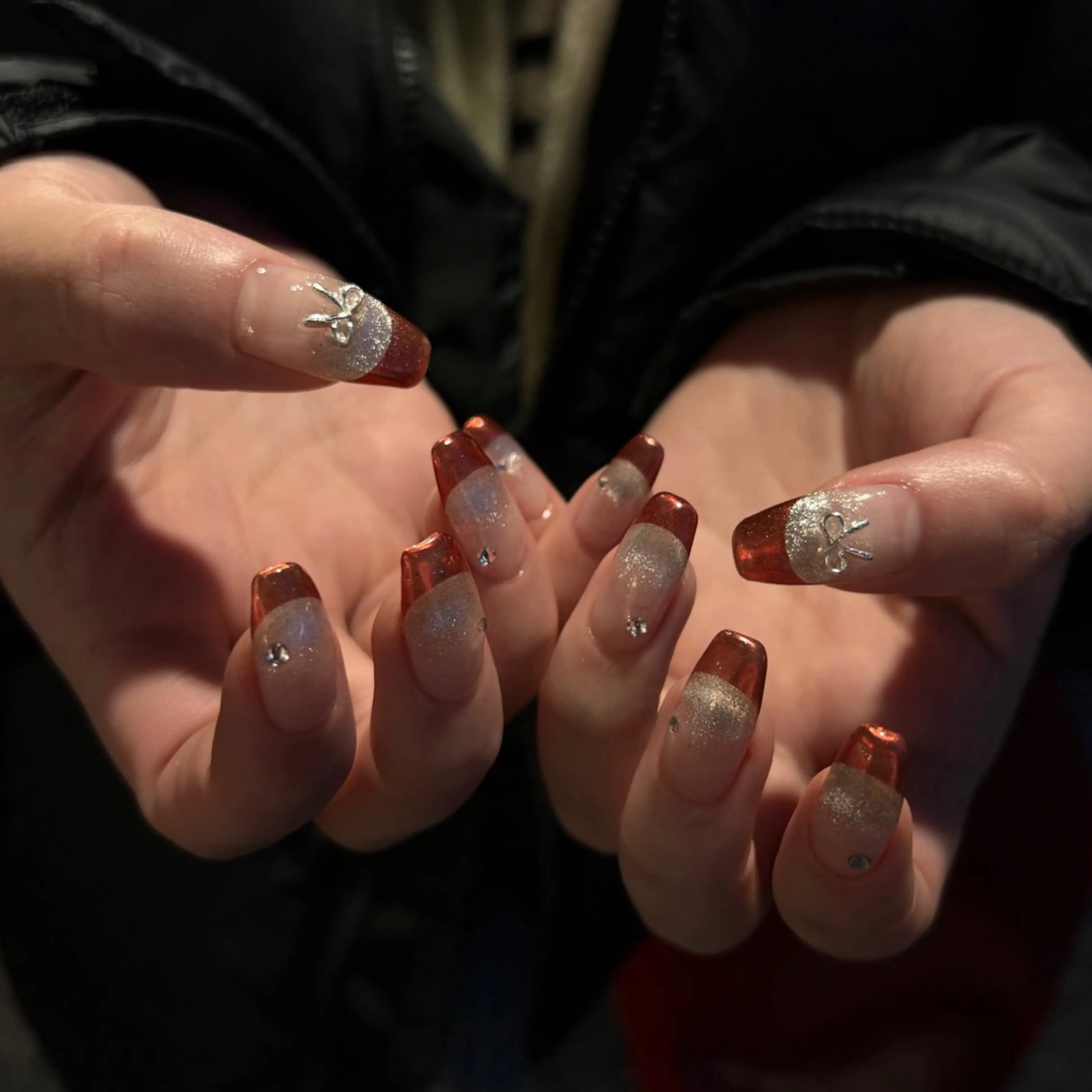 ネイル フレンチネイル グラデーション マグネットネイル ミラーネイル ハンドネイル hair  MILE.所属・MILE. mukonosouのネイルデザイン